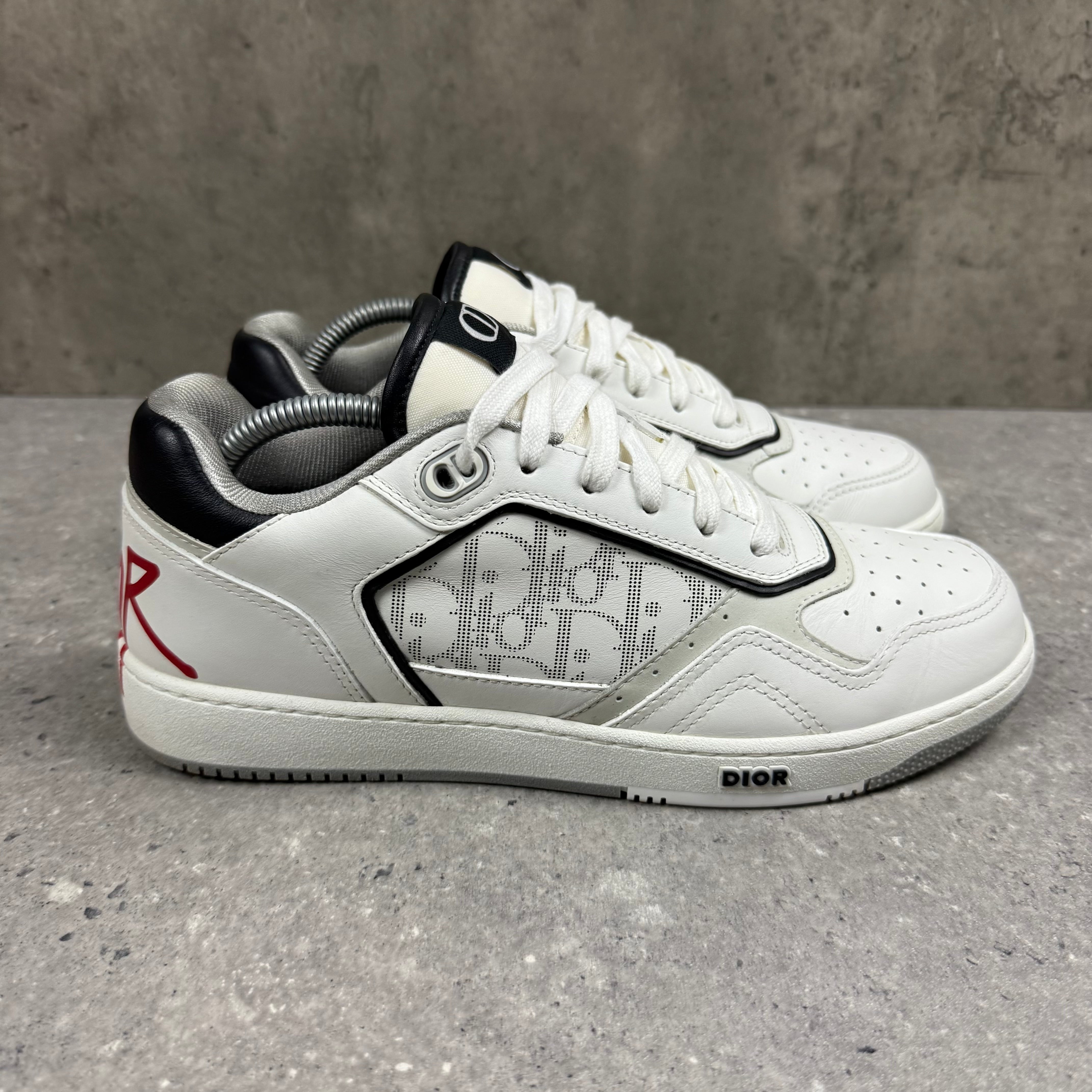 DIOR B27 WHITE - (EU 42 / UK 8)