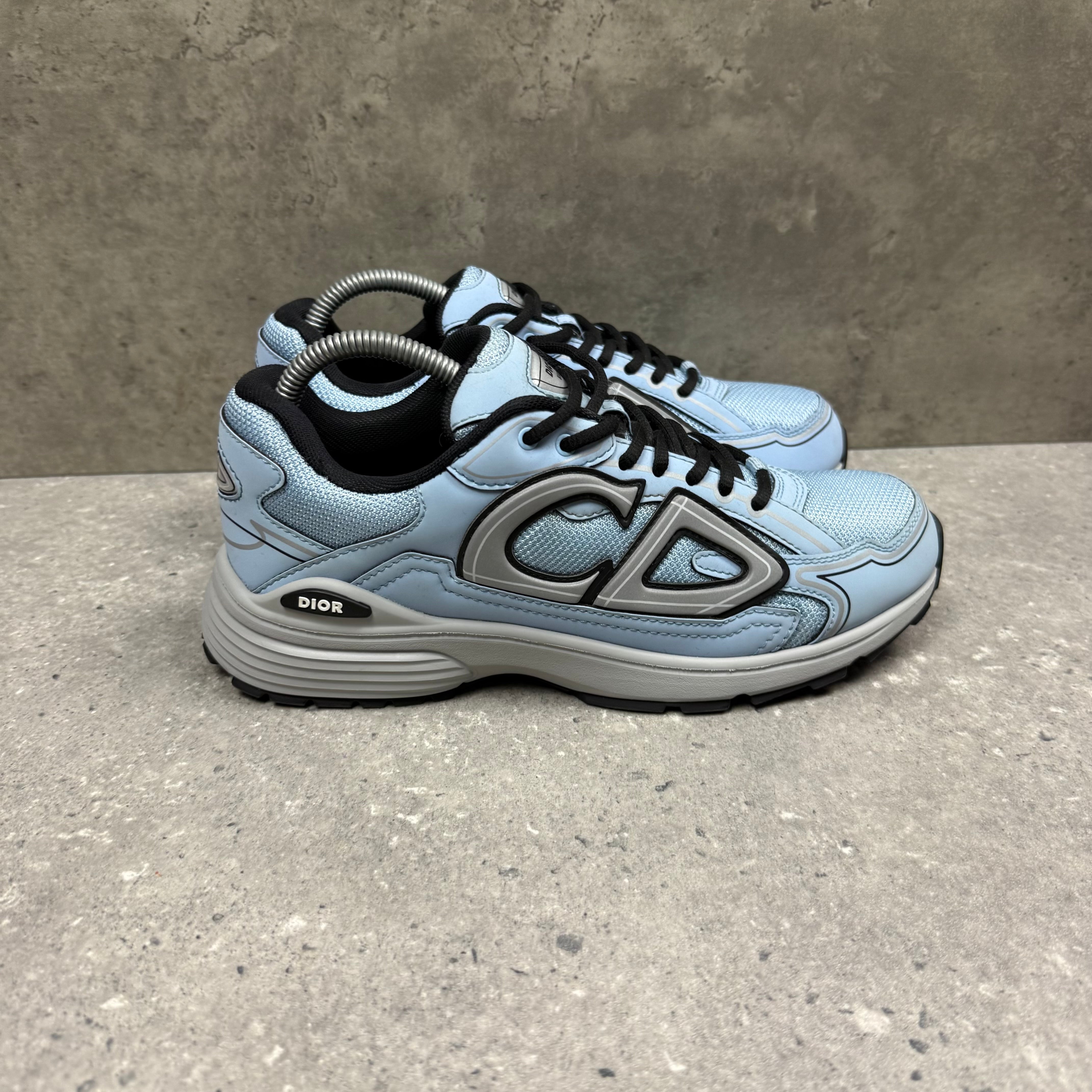 DIOR B30 LIGHT BLUE - (EU 40 / UK 6)