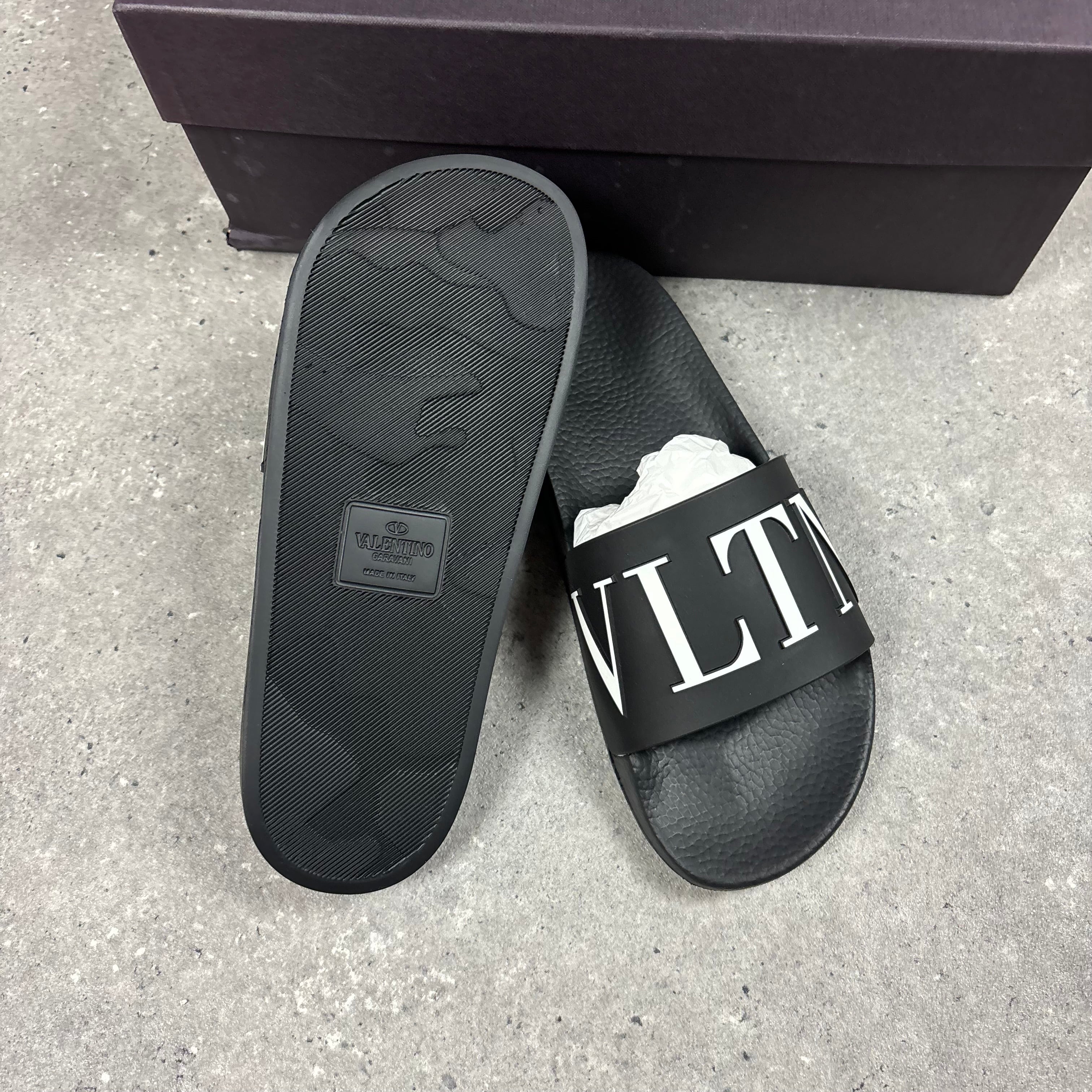 VALENTINO SLIDES - (EU40 / UK6)