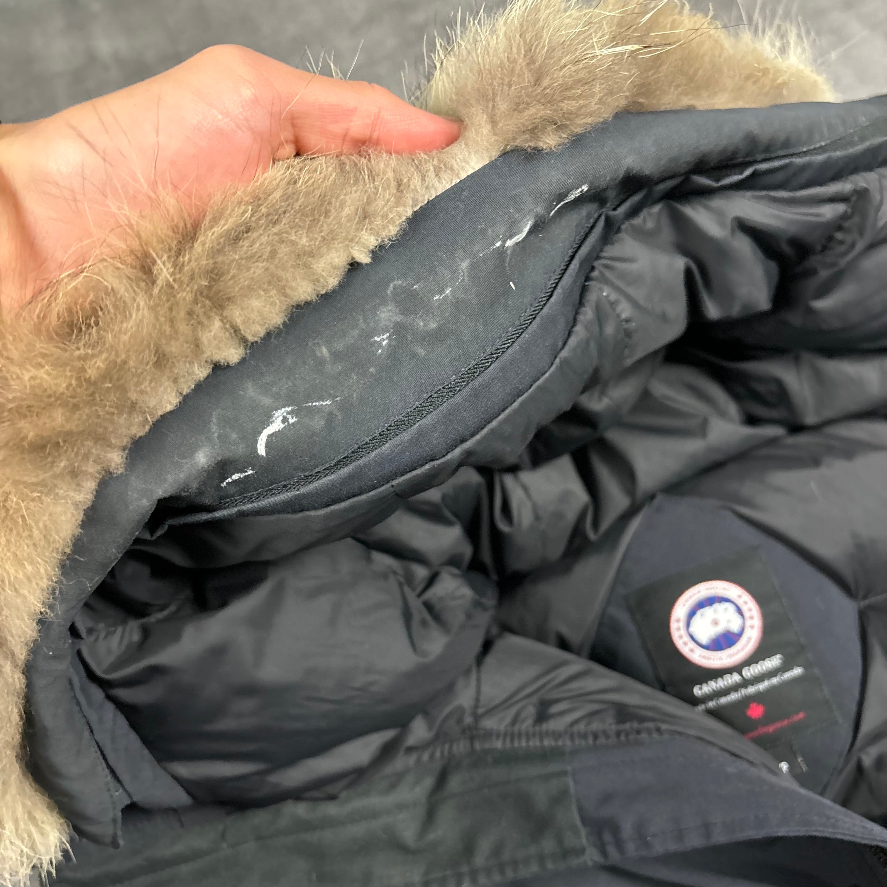 CANADA GOOSE CHATEAU PARKA - SMALL