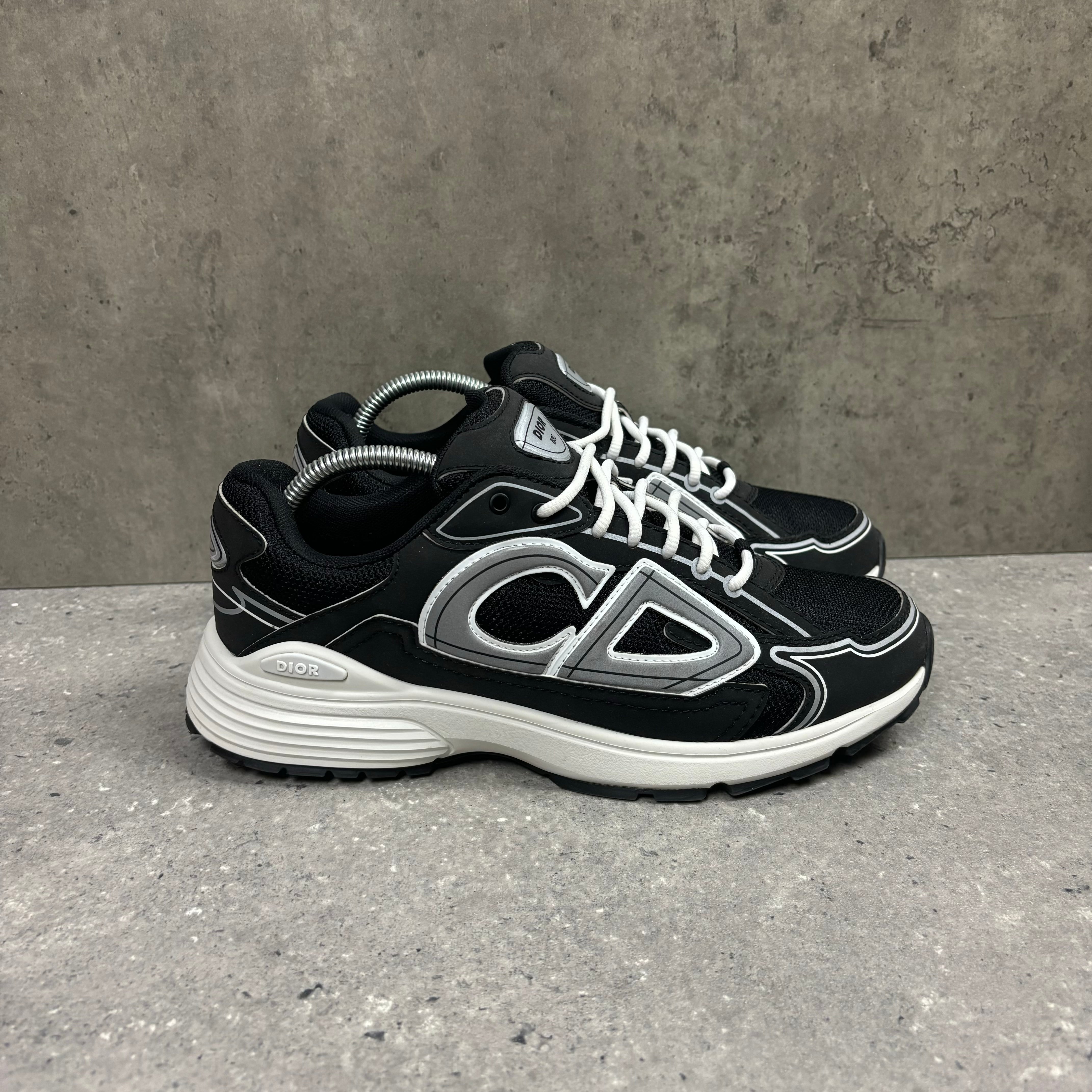 DIOR B30 BLACK - (EU41.5 / UK7.5)
