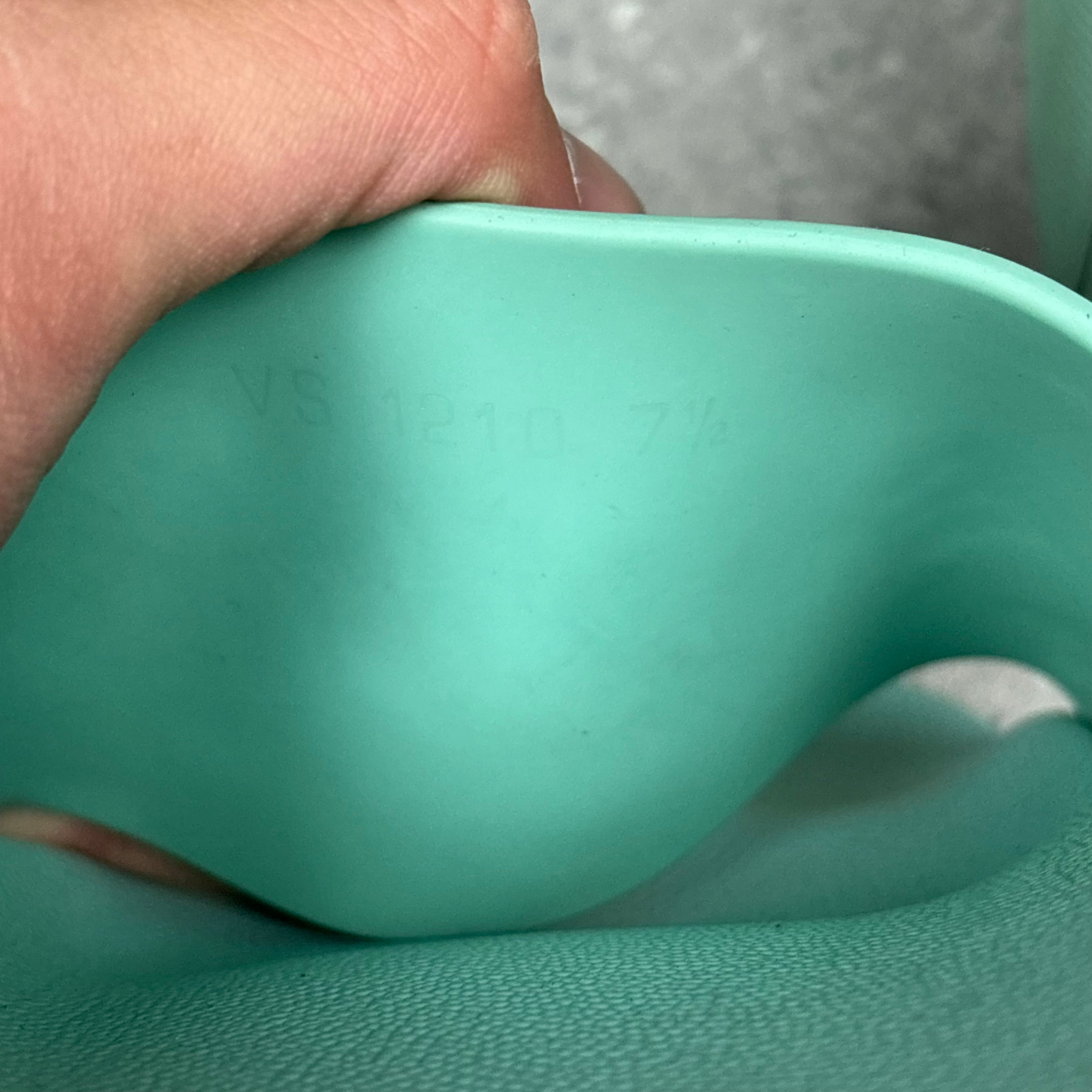 LOUIS VUITTON SLIDERS MINT GREEN - EU41.5 (FITS UK 8.5)