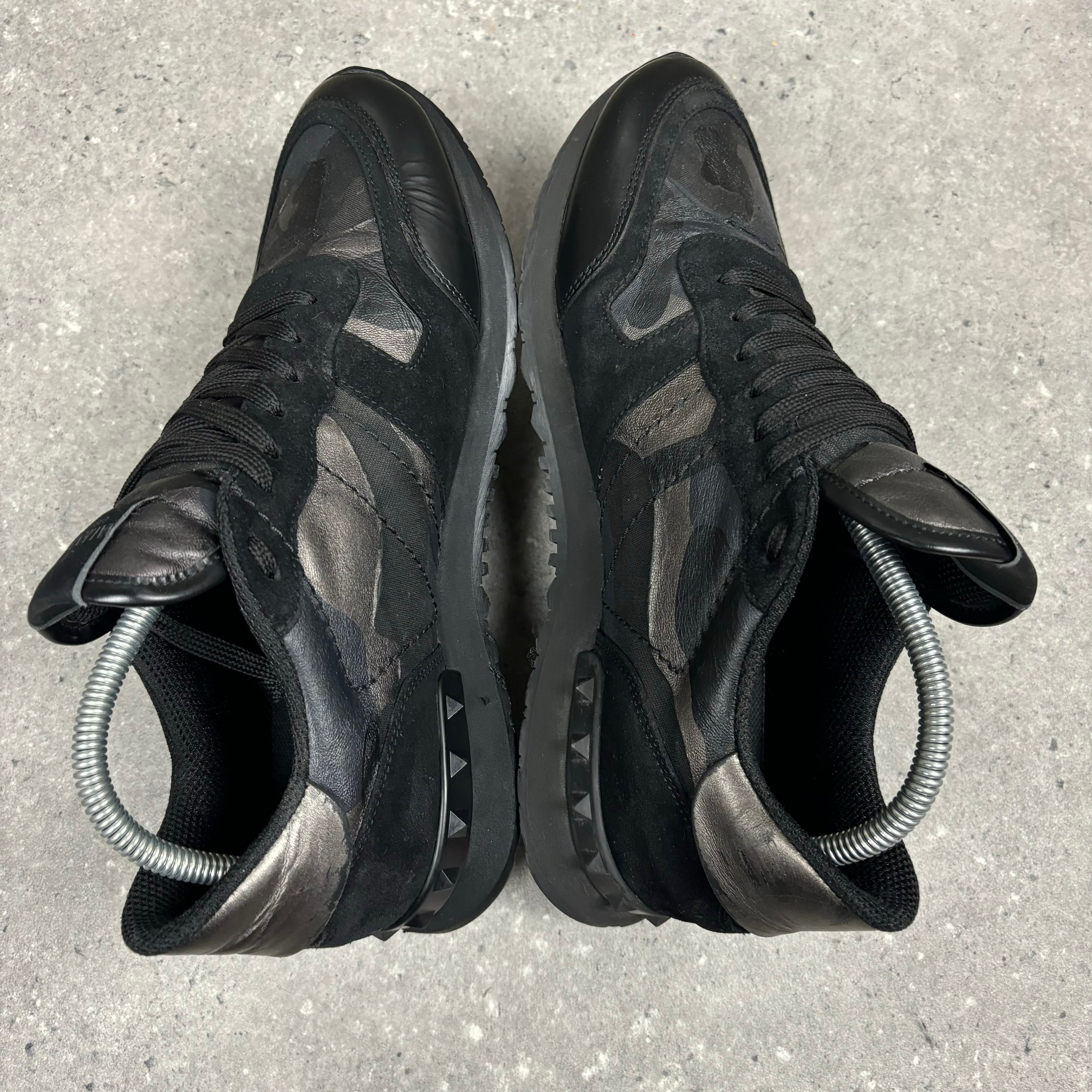 VALENTINO ROCKRUNNER - (EU 41 / UK 7)