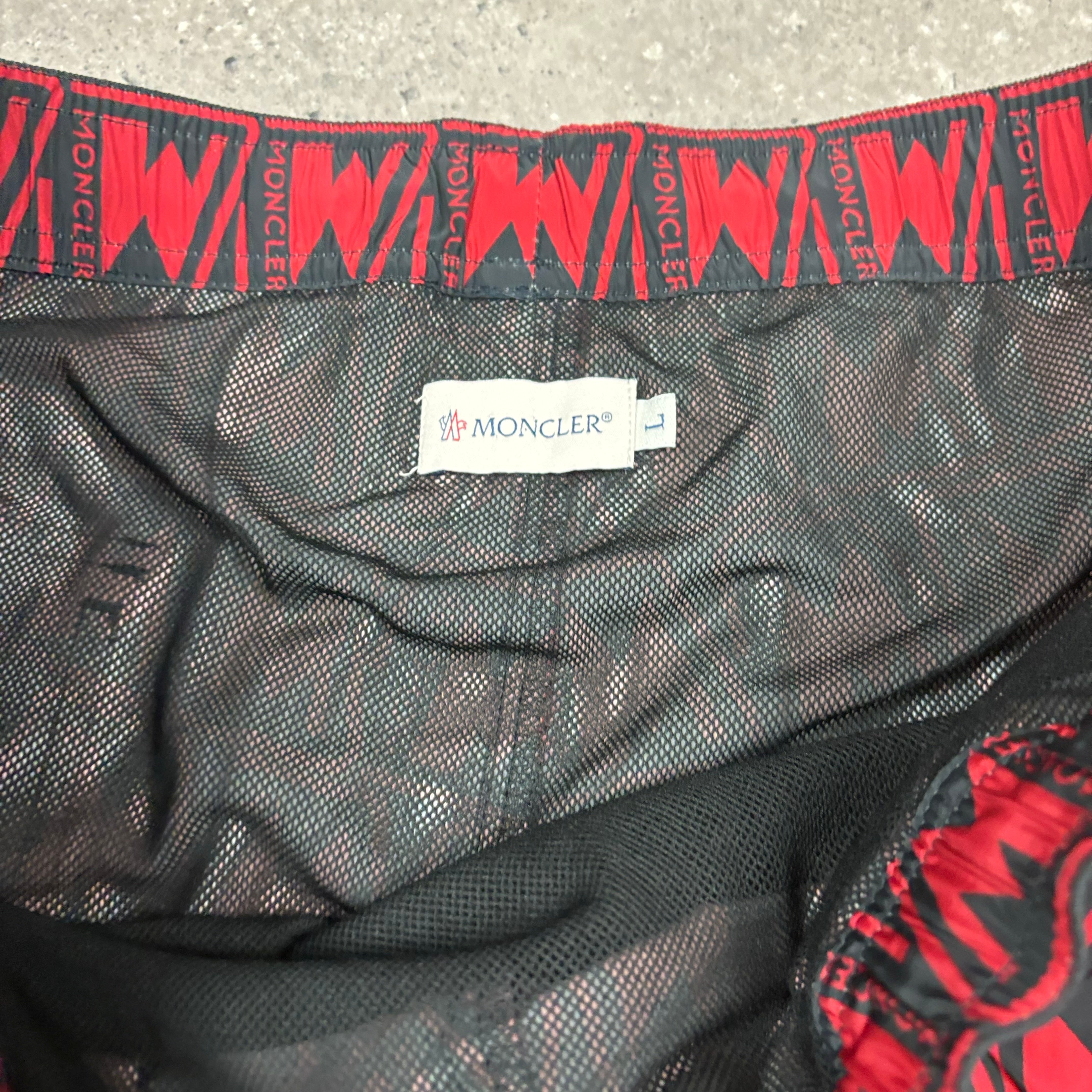 MONCLER SWIM SHORTS (L)