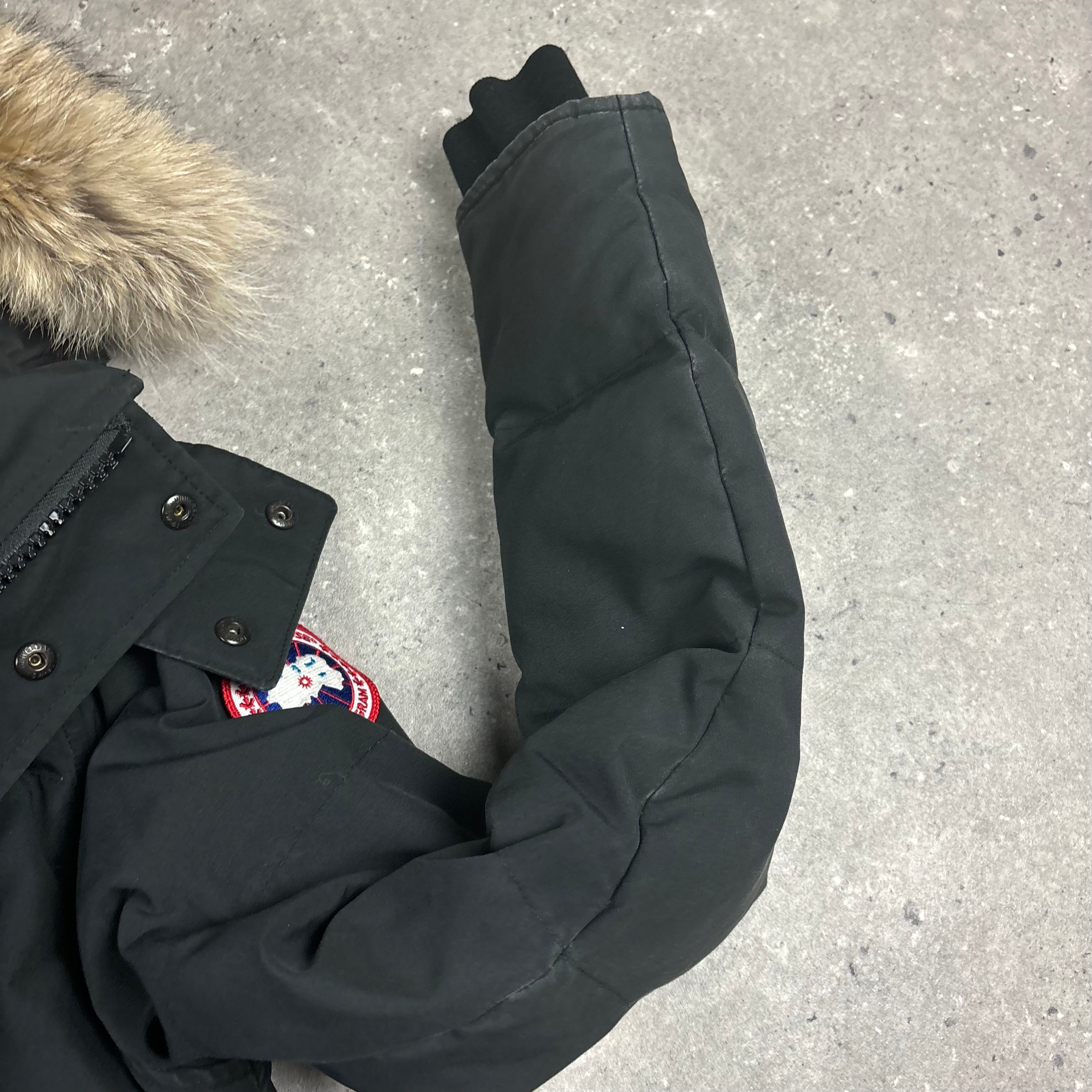 CANADA GOOSE WYNDHAM PARKA BLACK - (S)