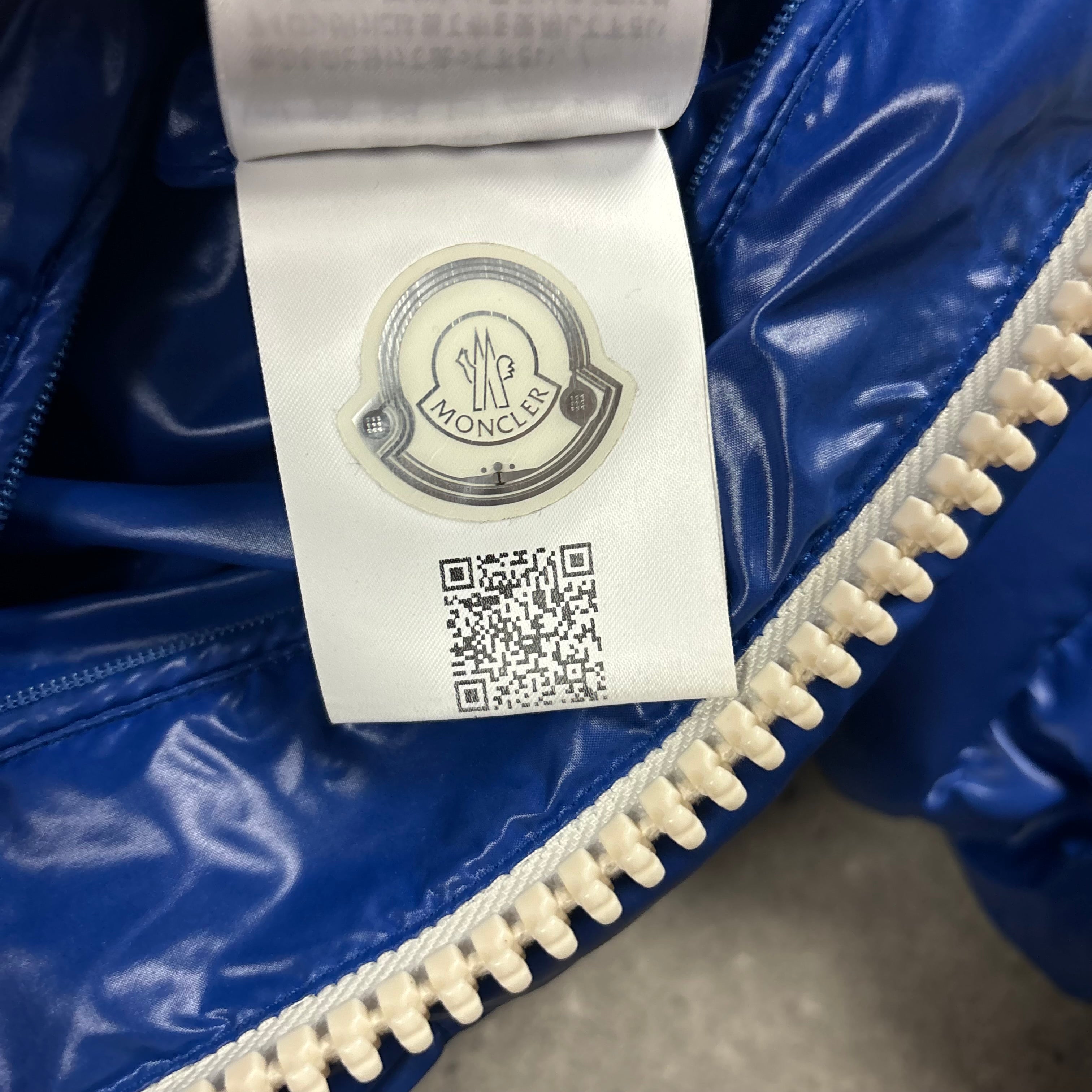 MONCLER VIGNEMALE GIUBBOTTO JACKET (FITS M/L)