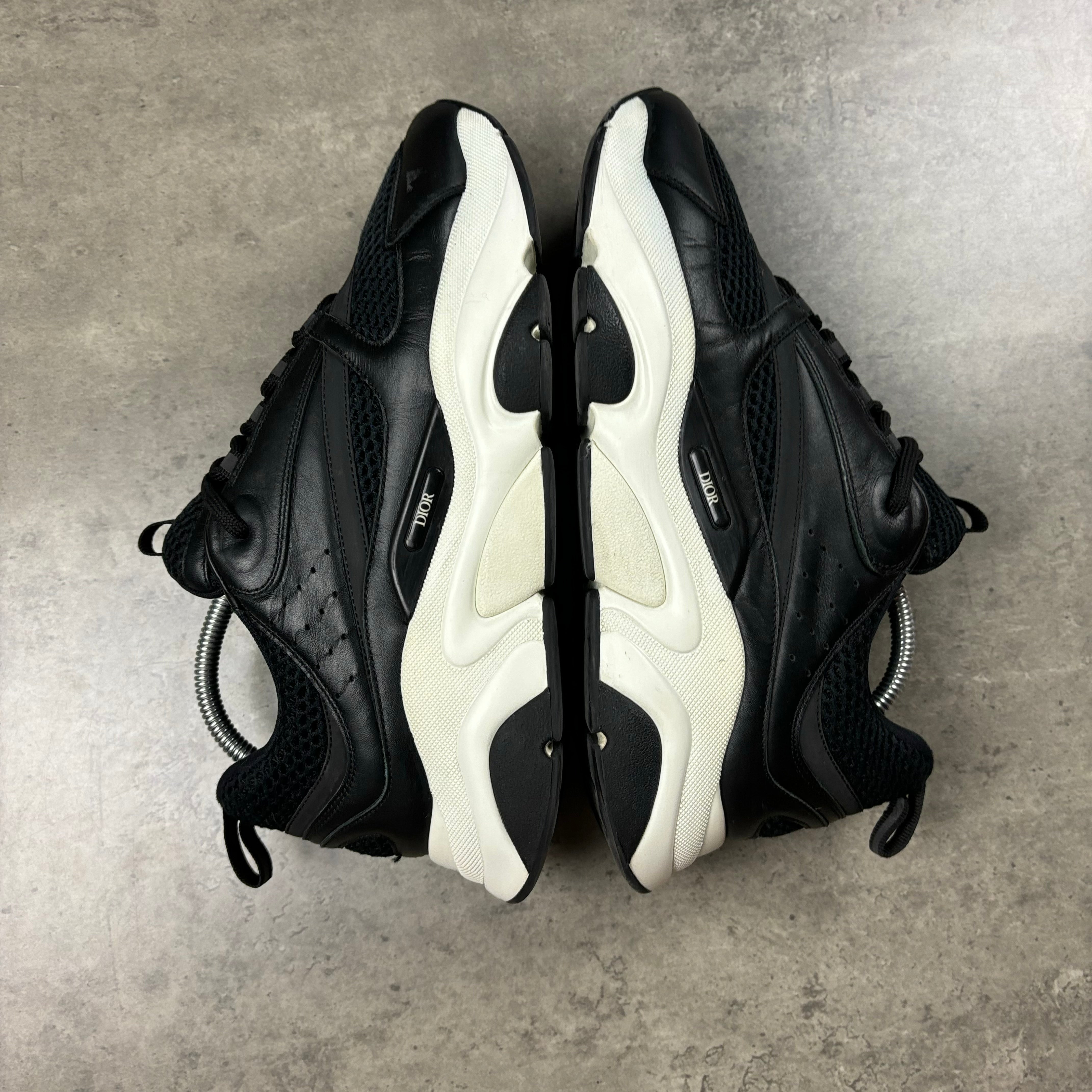 DIOR B22 BLACK - (EU43 / UK9)