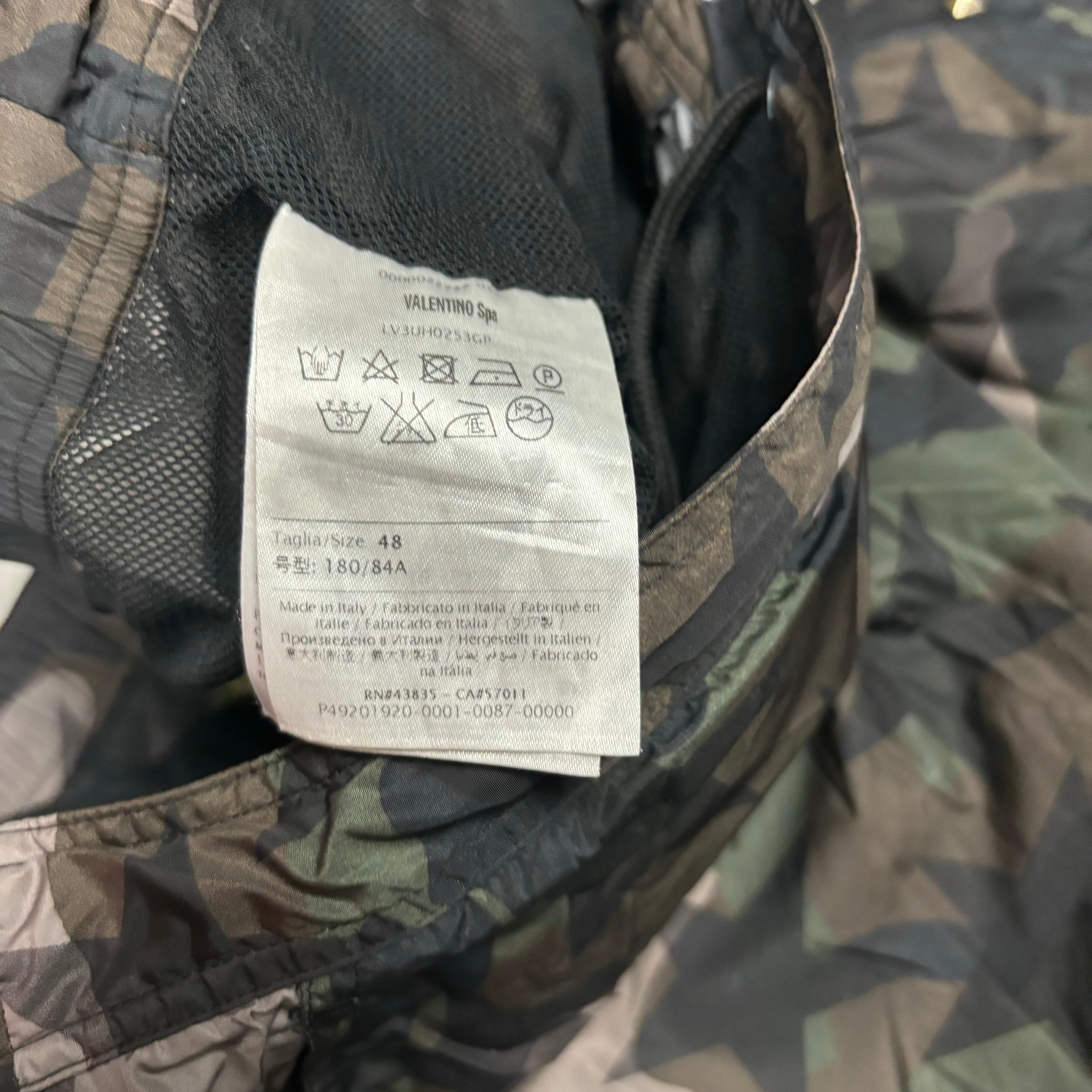 VLTN SWIM SHORTS - 48 (FITS S / M)