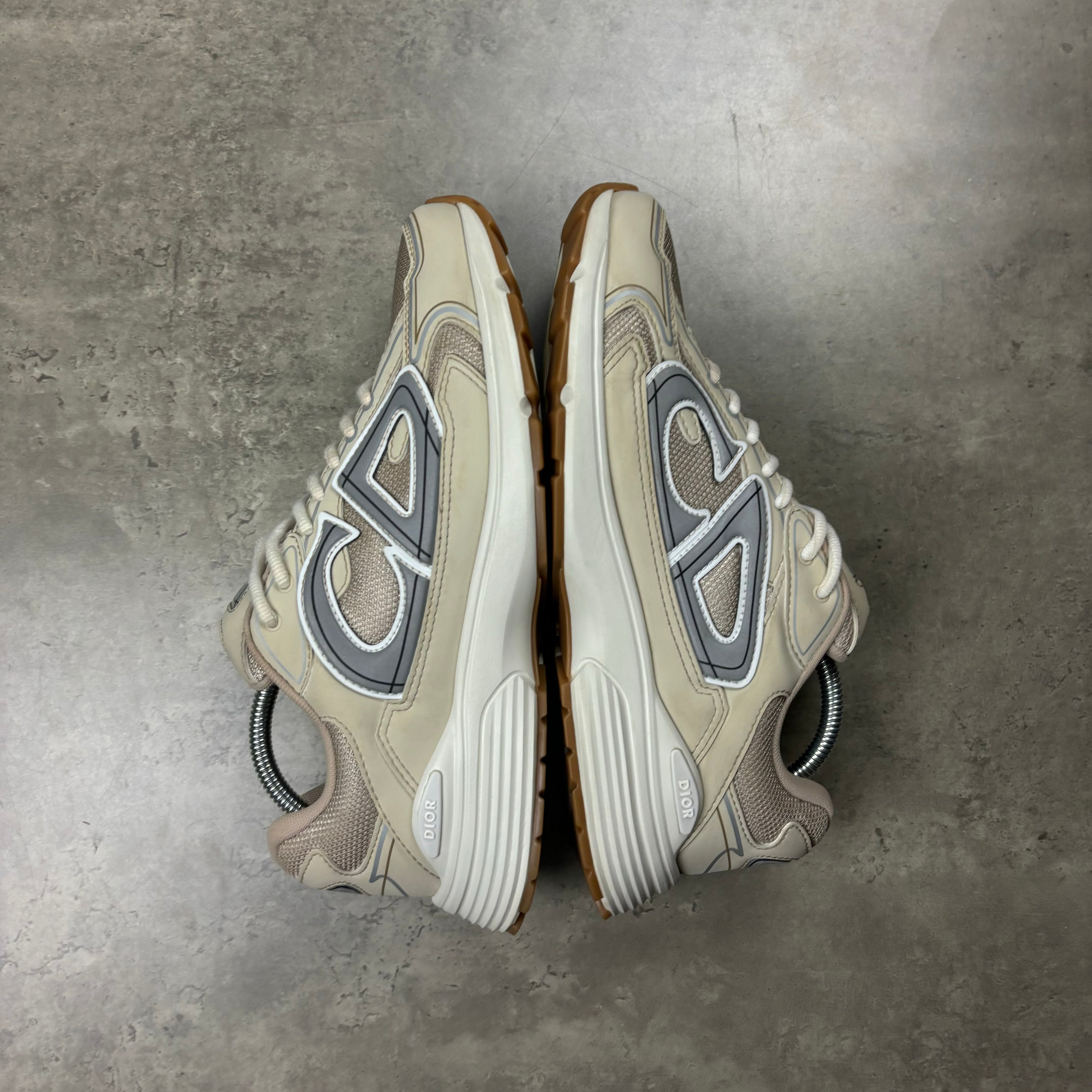 DIOR B30 BEIGE - (EU43 / UK 9)