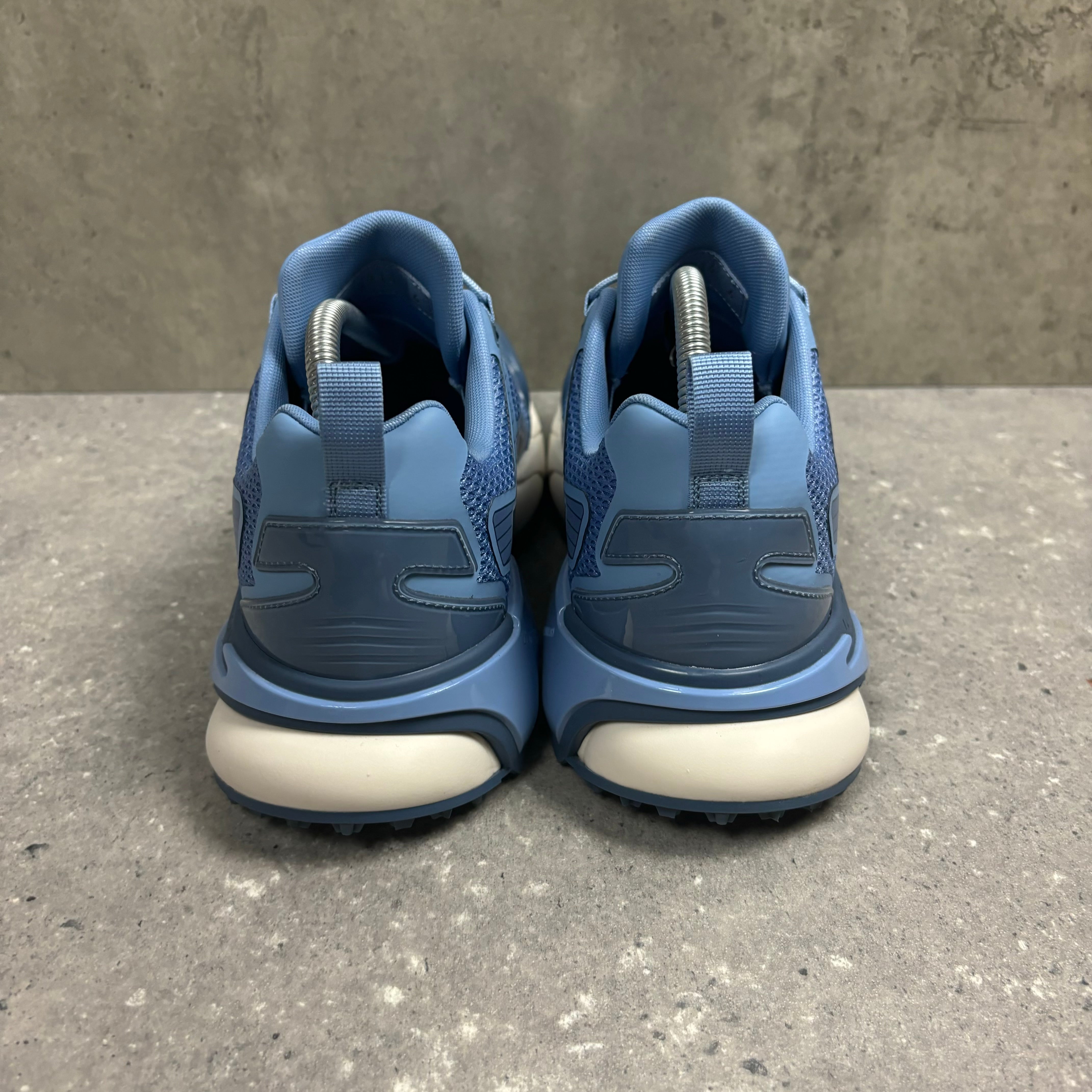 LOUIS VUITTON TACTICS BLUE - EU40 (FITS UK 7)