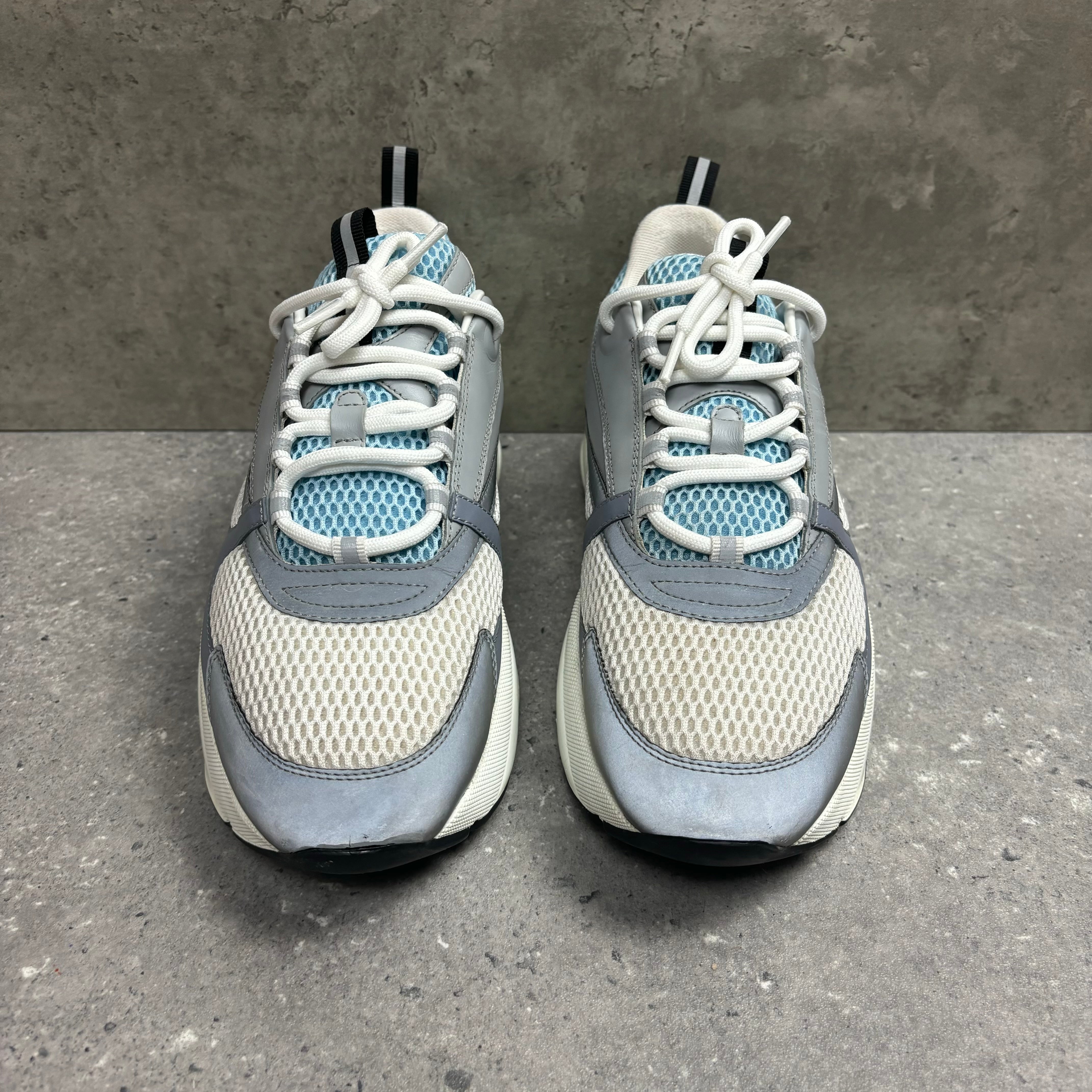 DIOR B22 BABY BLUE - (EU44 / UK10)