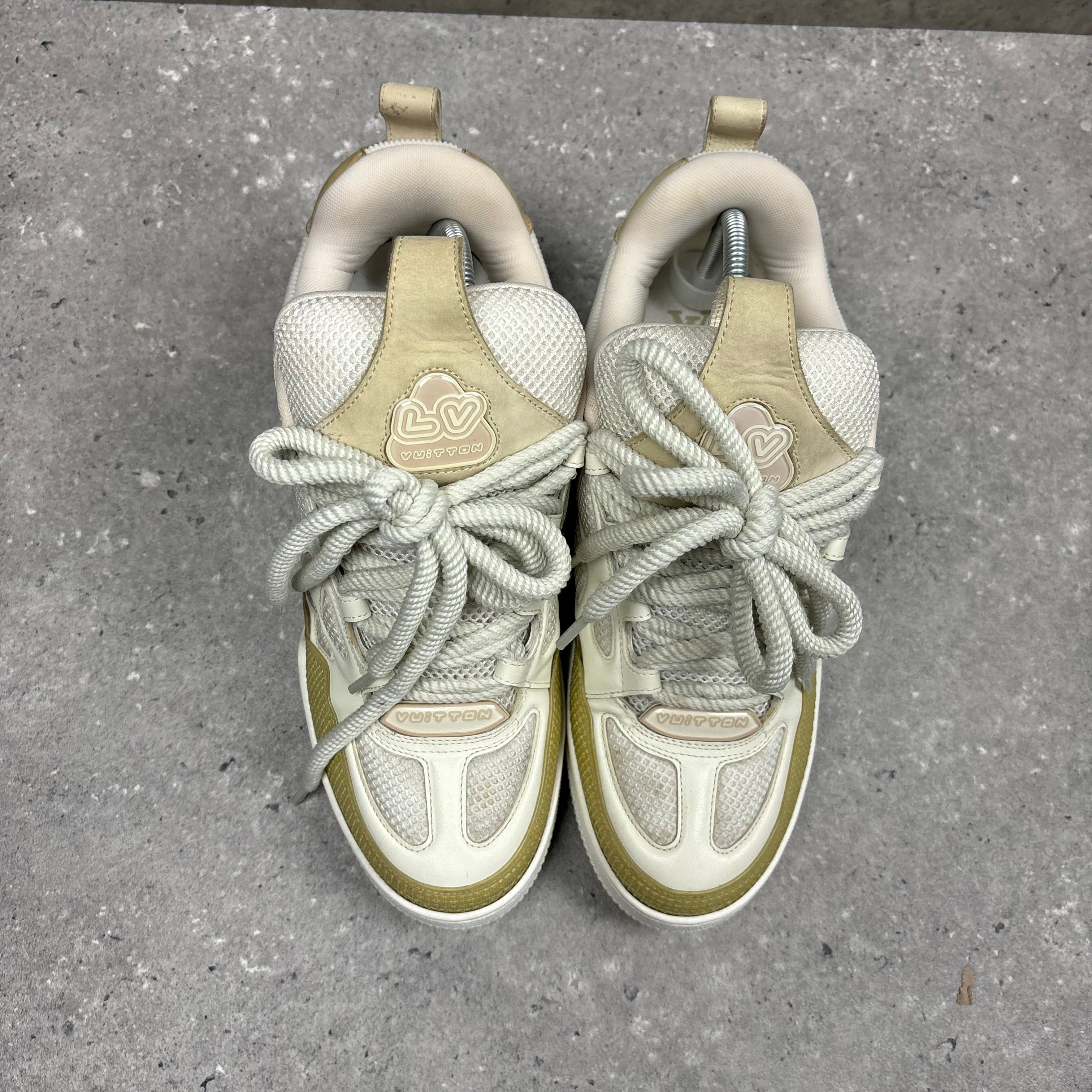 LOUIS VUITTON SKATES BEIGE - EU42 ( FITS UK 9 )