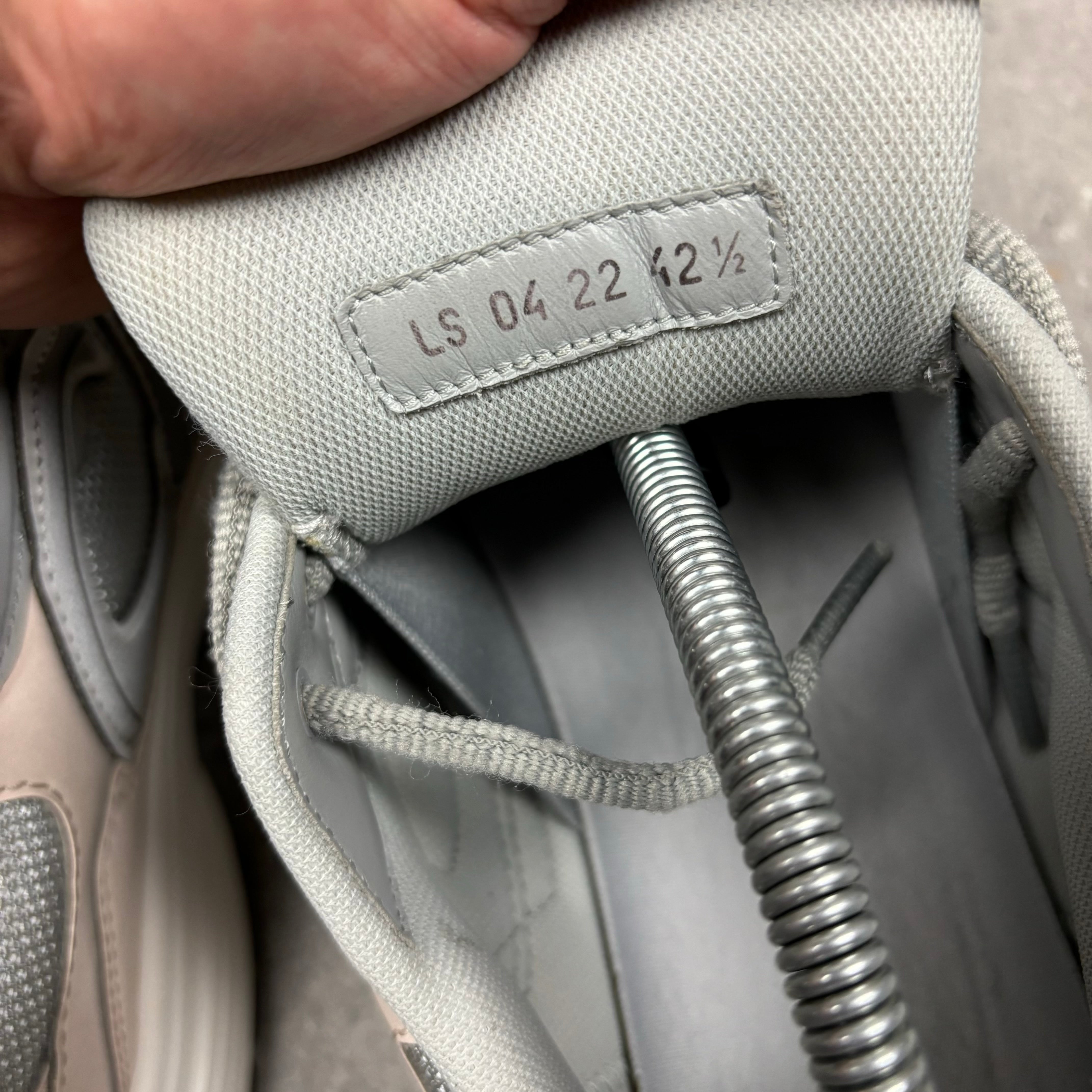 DIOR B30 GREY - (EU42.5 / UK8.5)