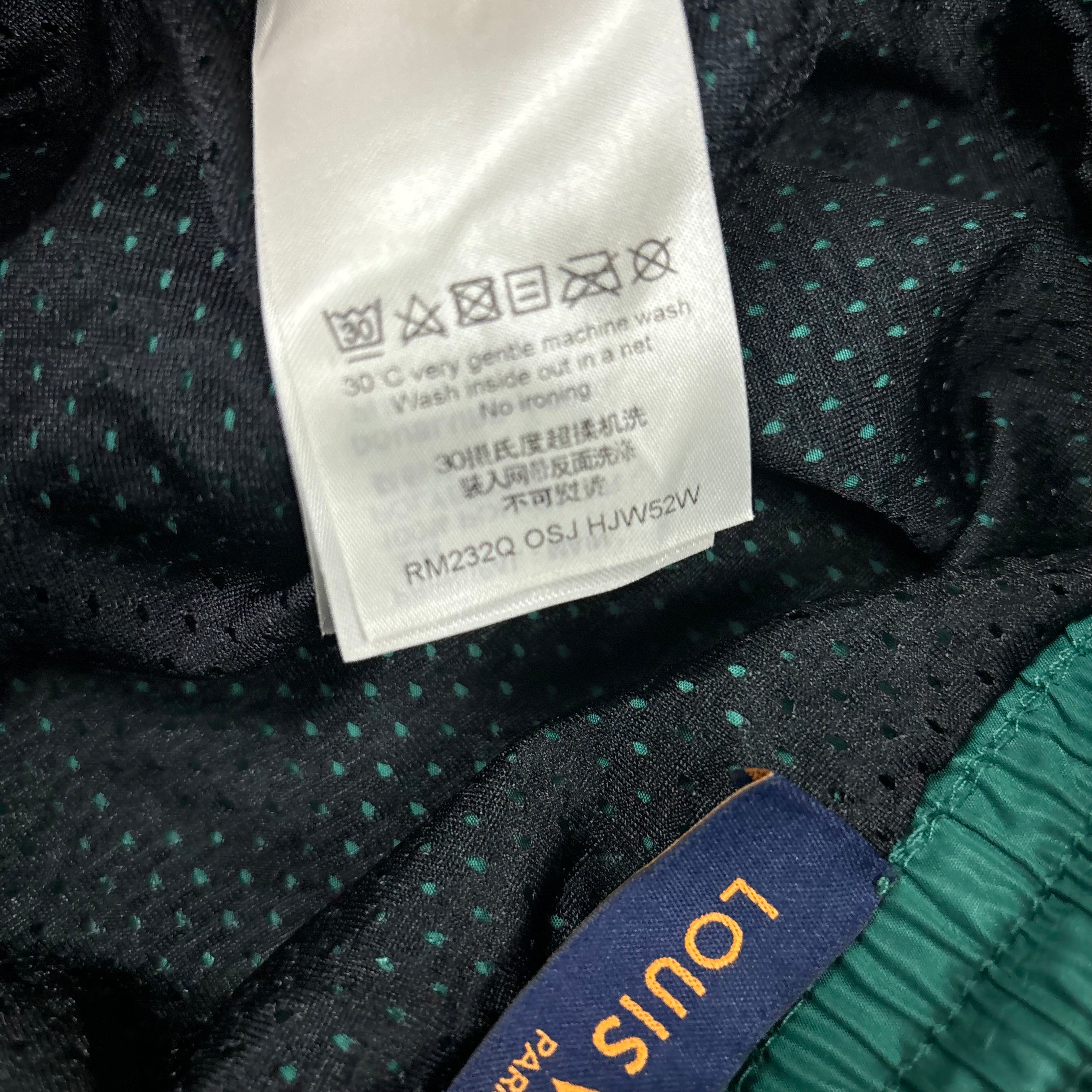 LOUIS VUITTON GREEN SWIM SHORTS - (XL)