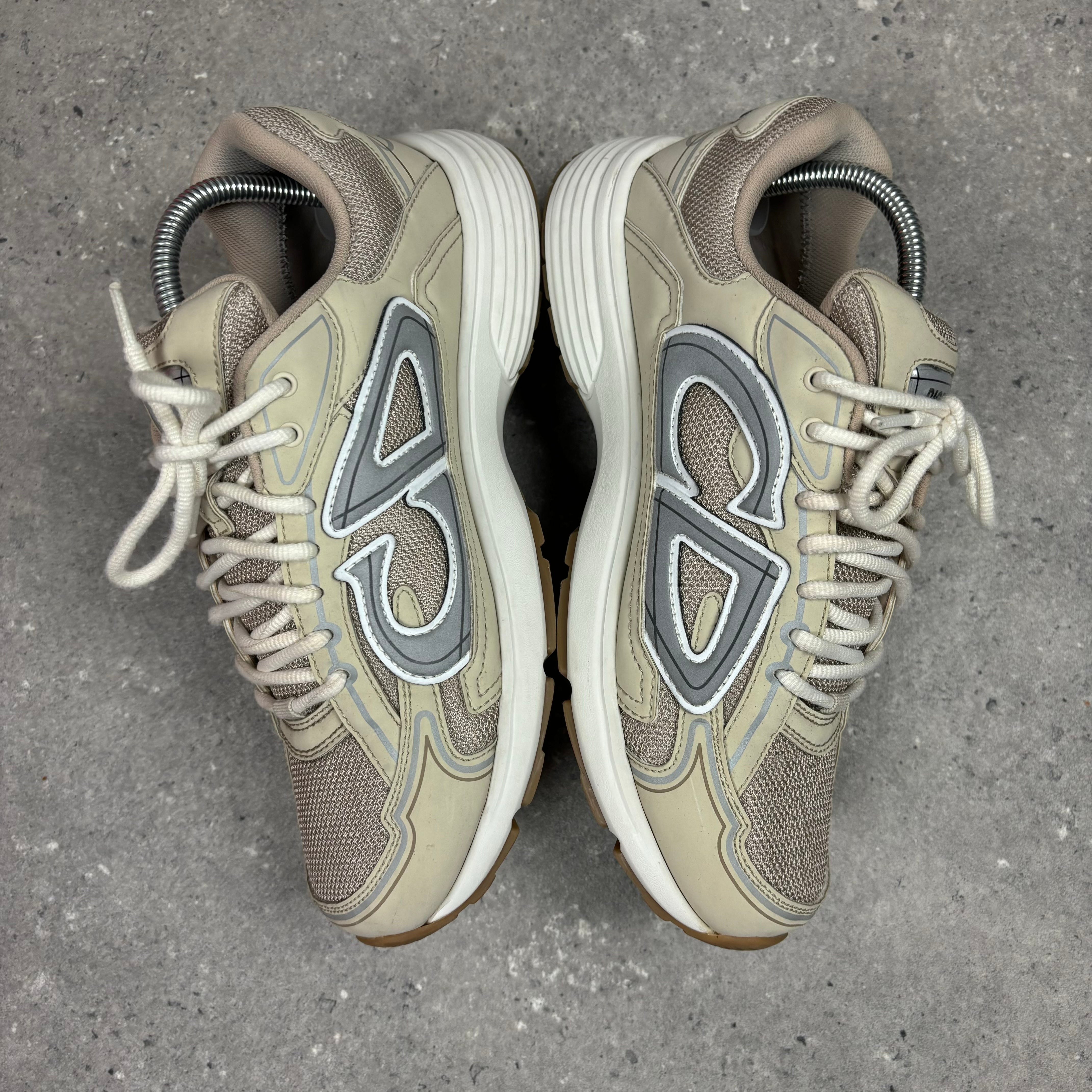 DIOR B30 BEIGE - (EU 41 / UK 7)