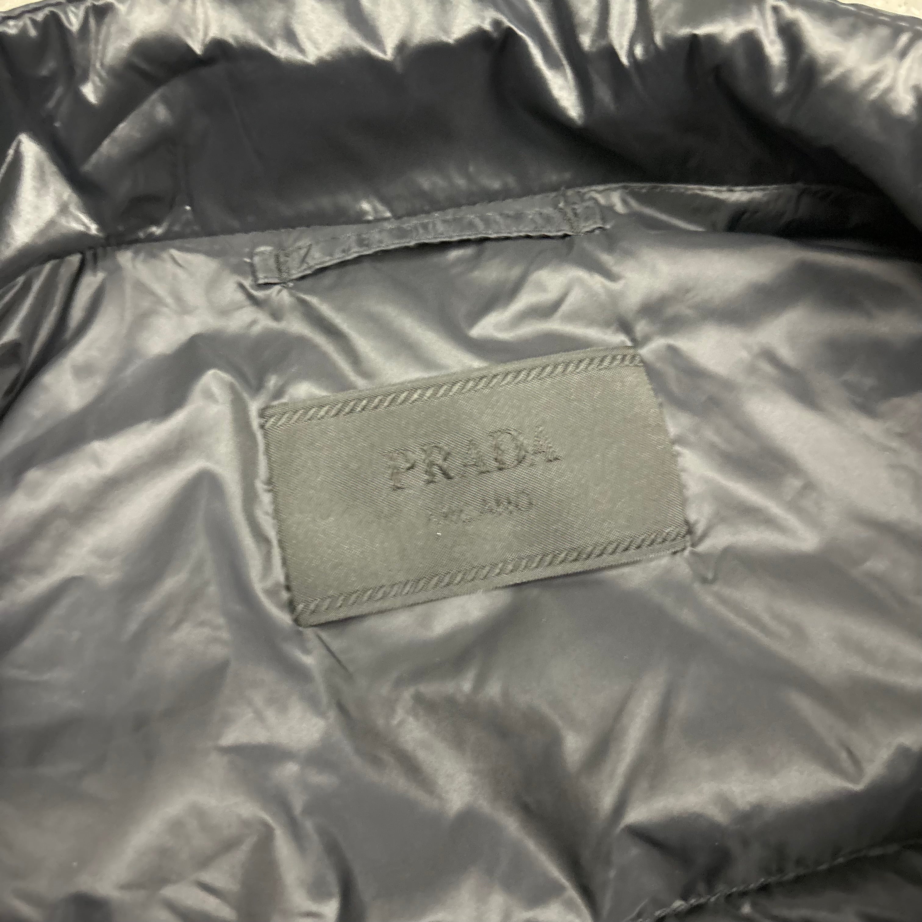 PRADA GILET (FITS L)