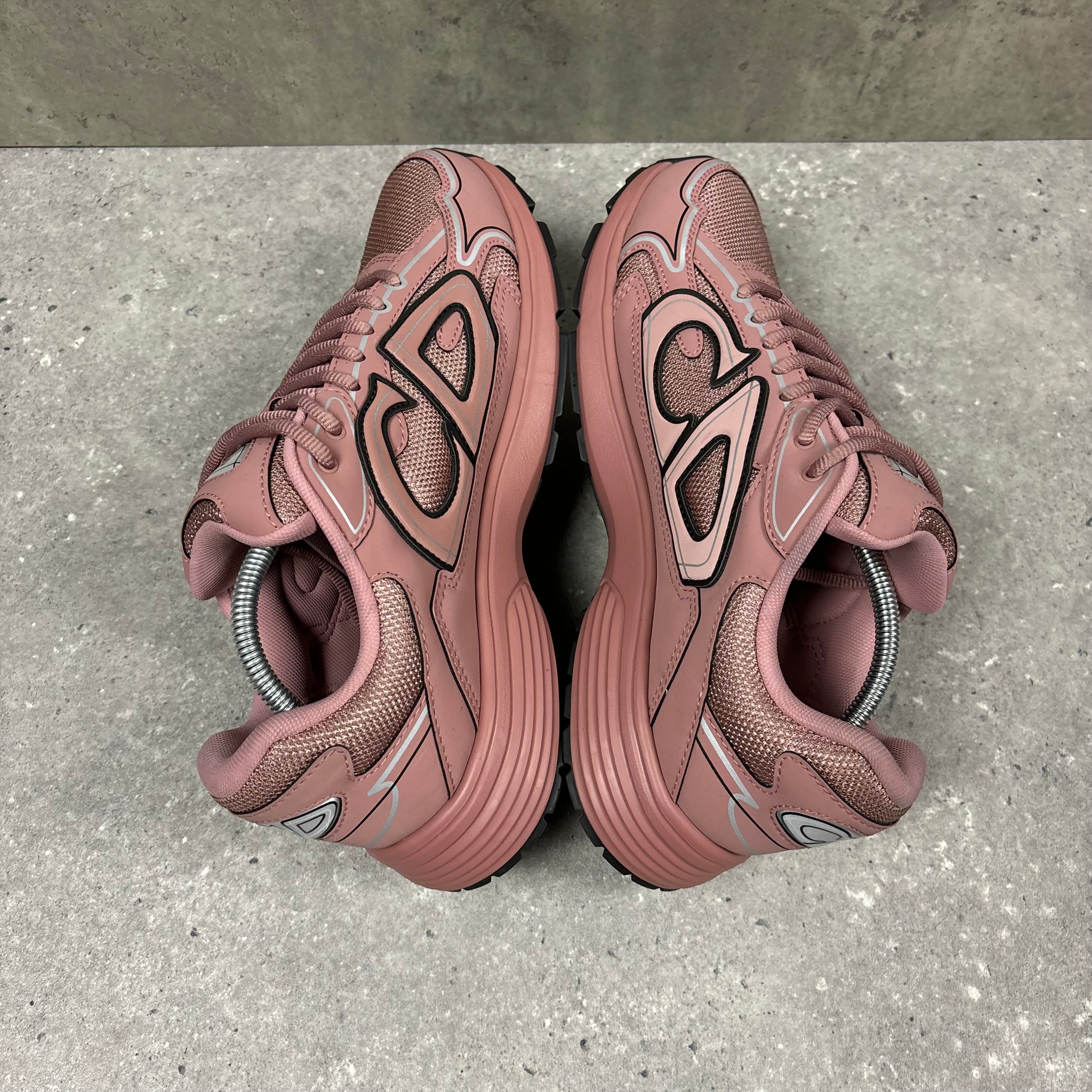 DIOR B30 PINK/SALMON - (EU44 / UK 10)