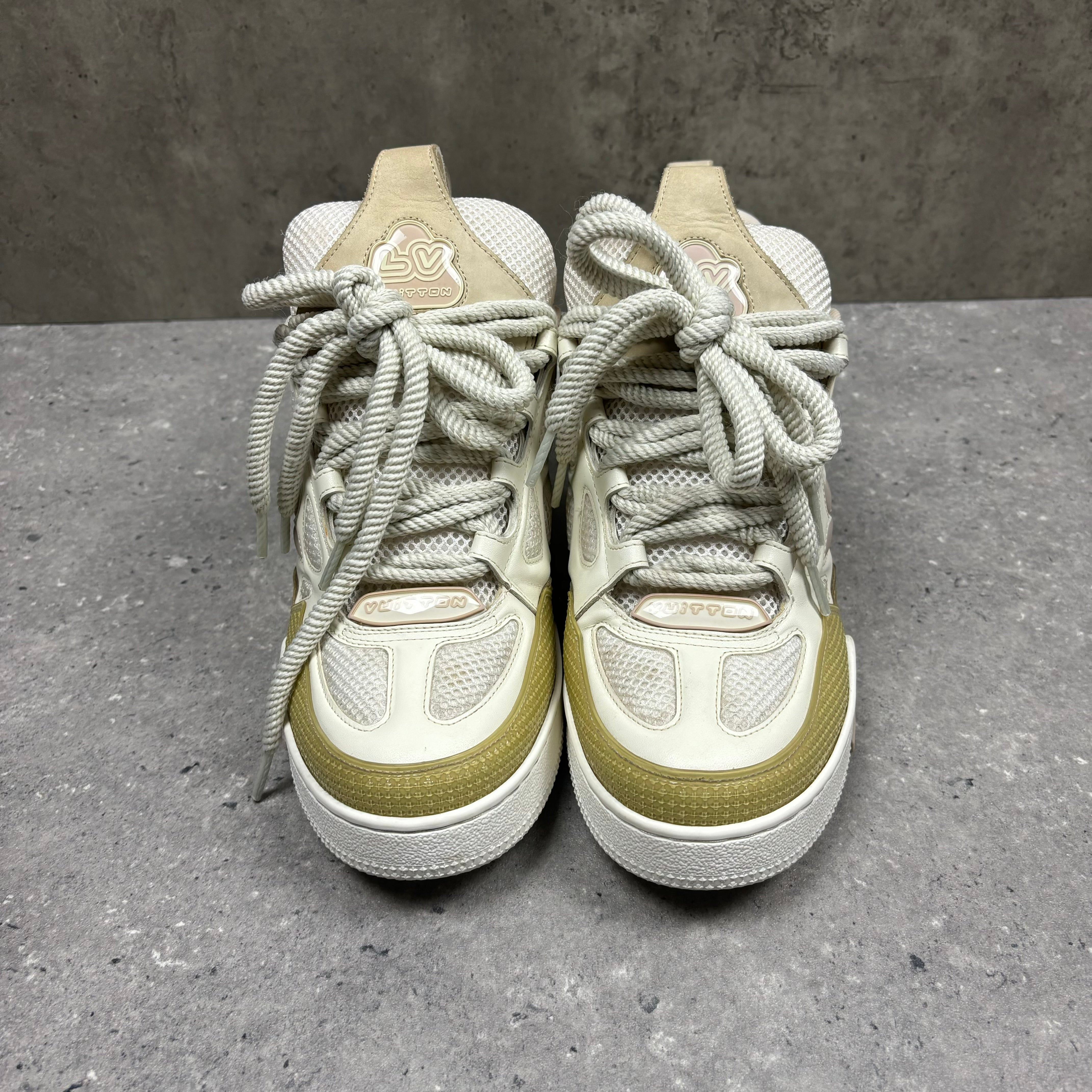LOUIS VUITTON SKATES BEIGE - EU42 ( FITS UK 9 )