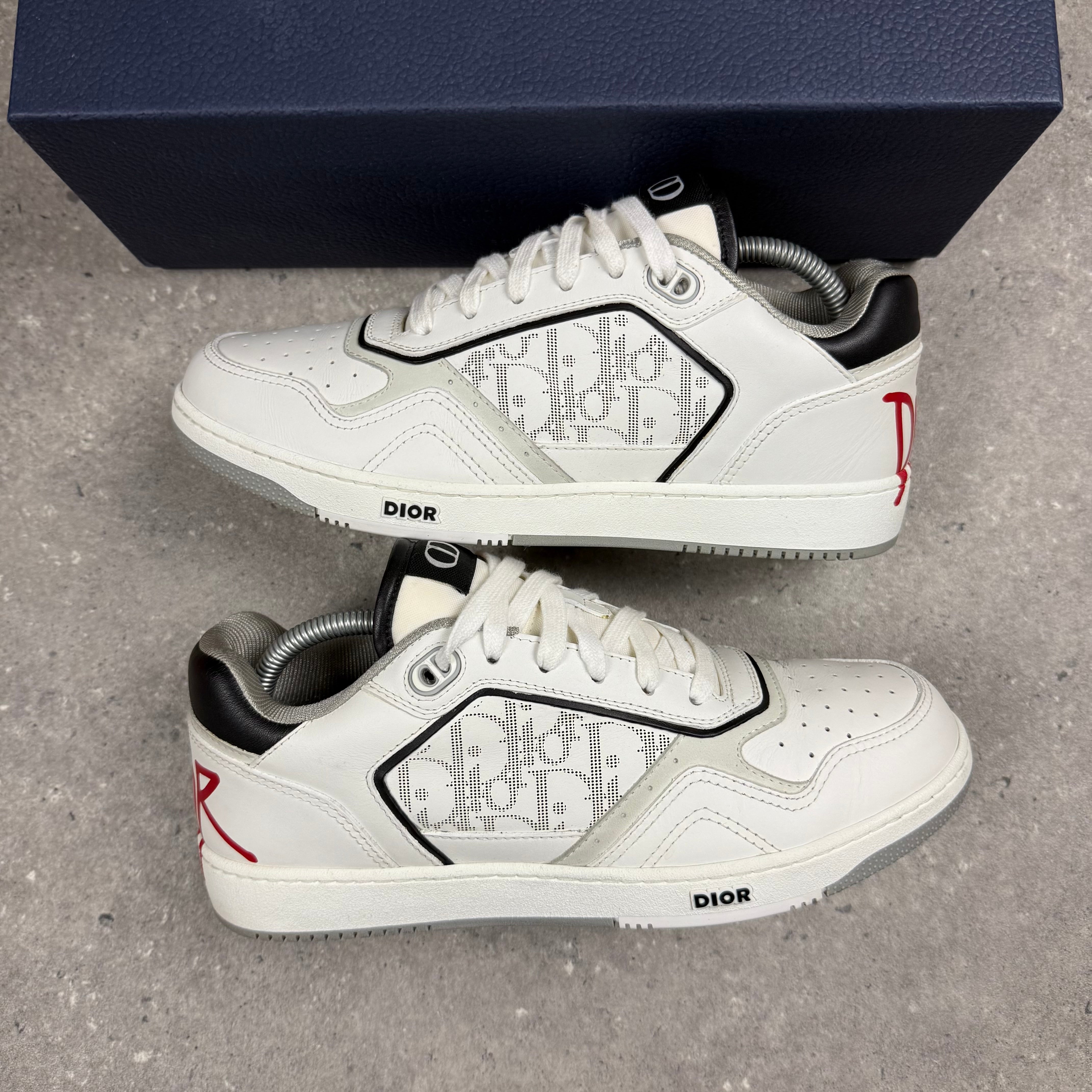 DIOR B27 WHITE - (EU 42 / UK 8)