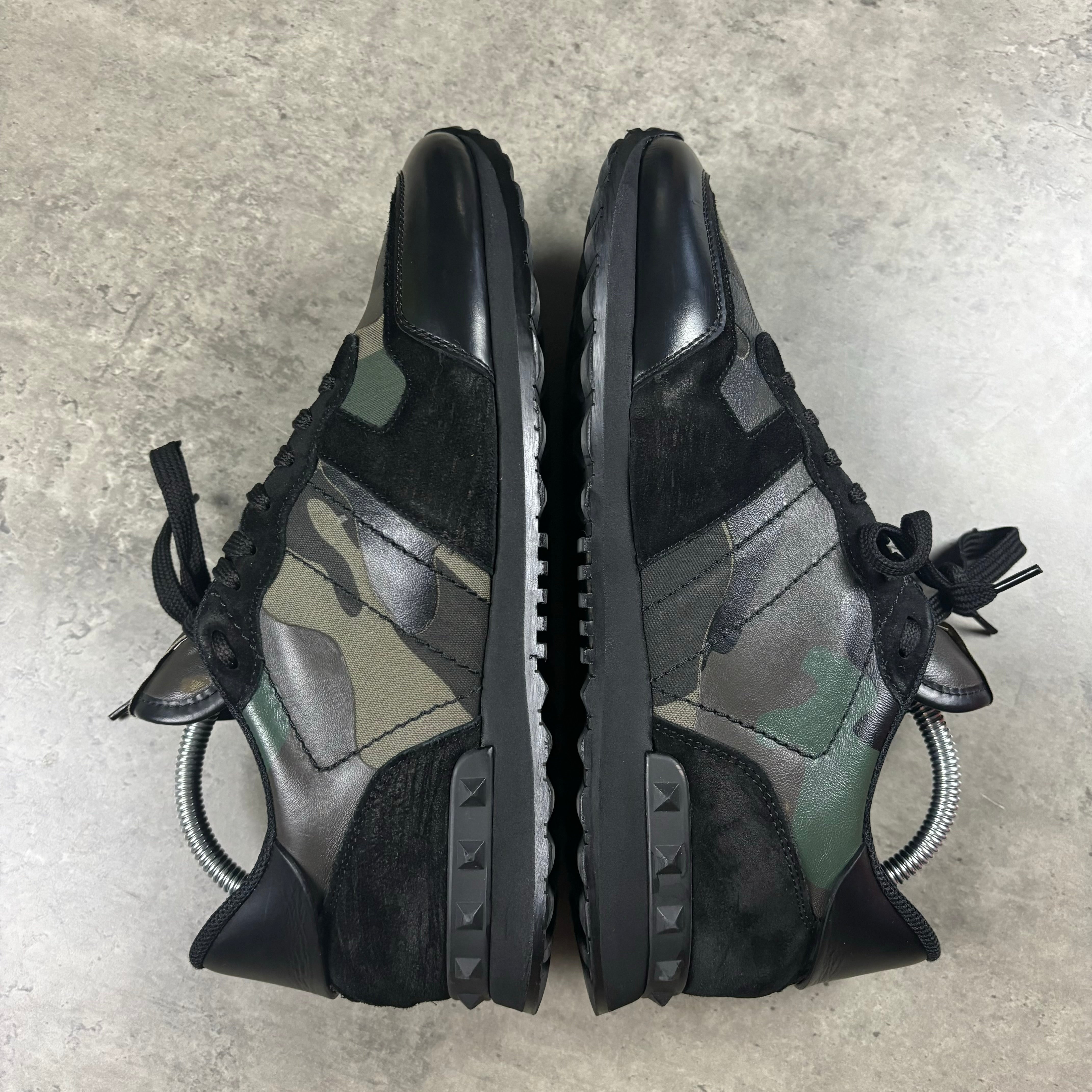 VALENTINO ROCKRUNNER - EU 42 / UK 8