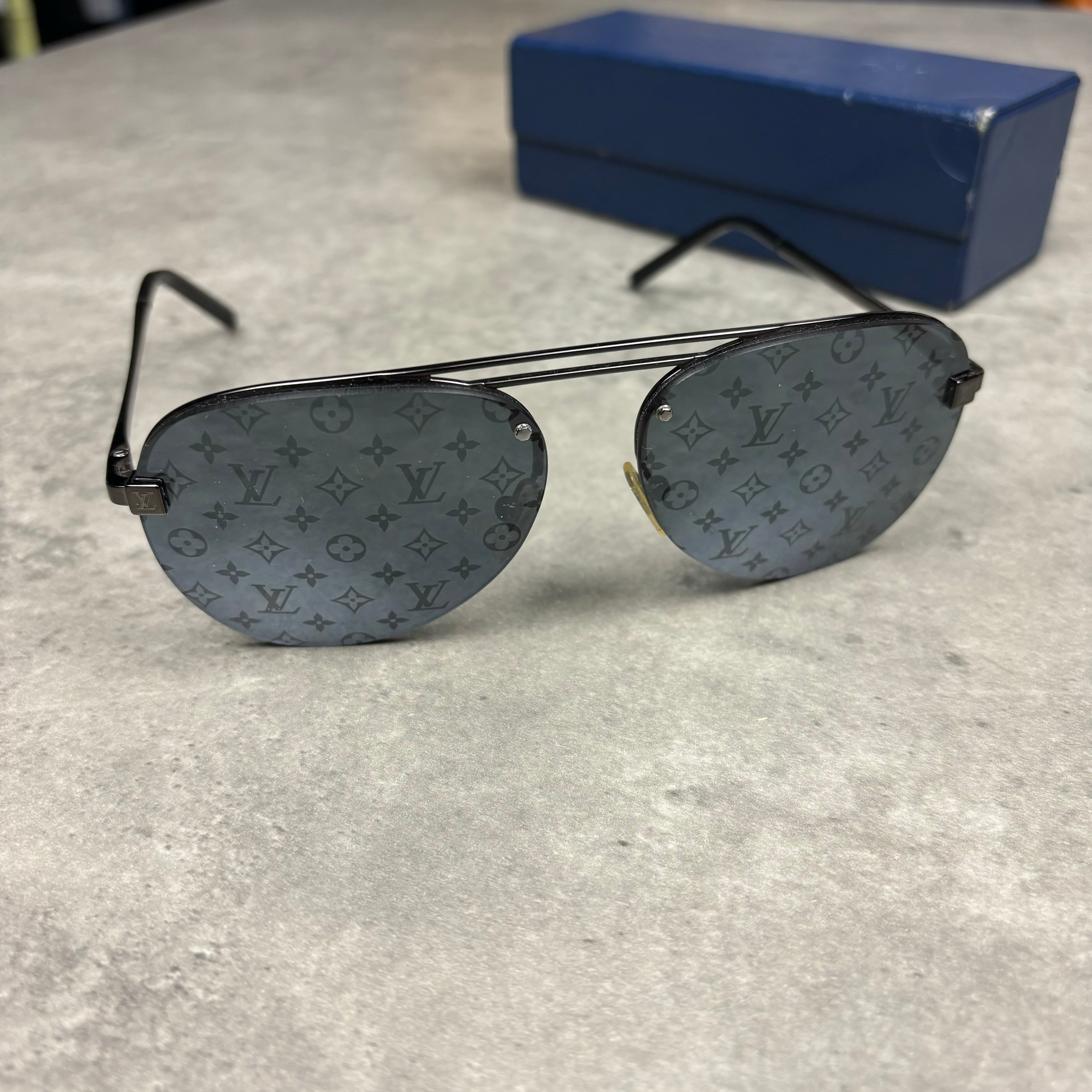 LOUIS VUITTON CLOCKWISE SUNGLASSES