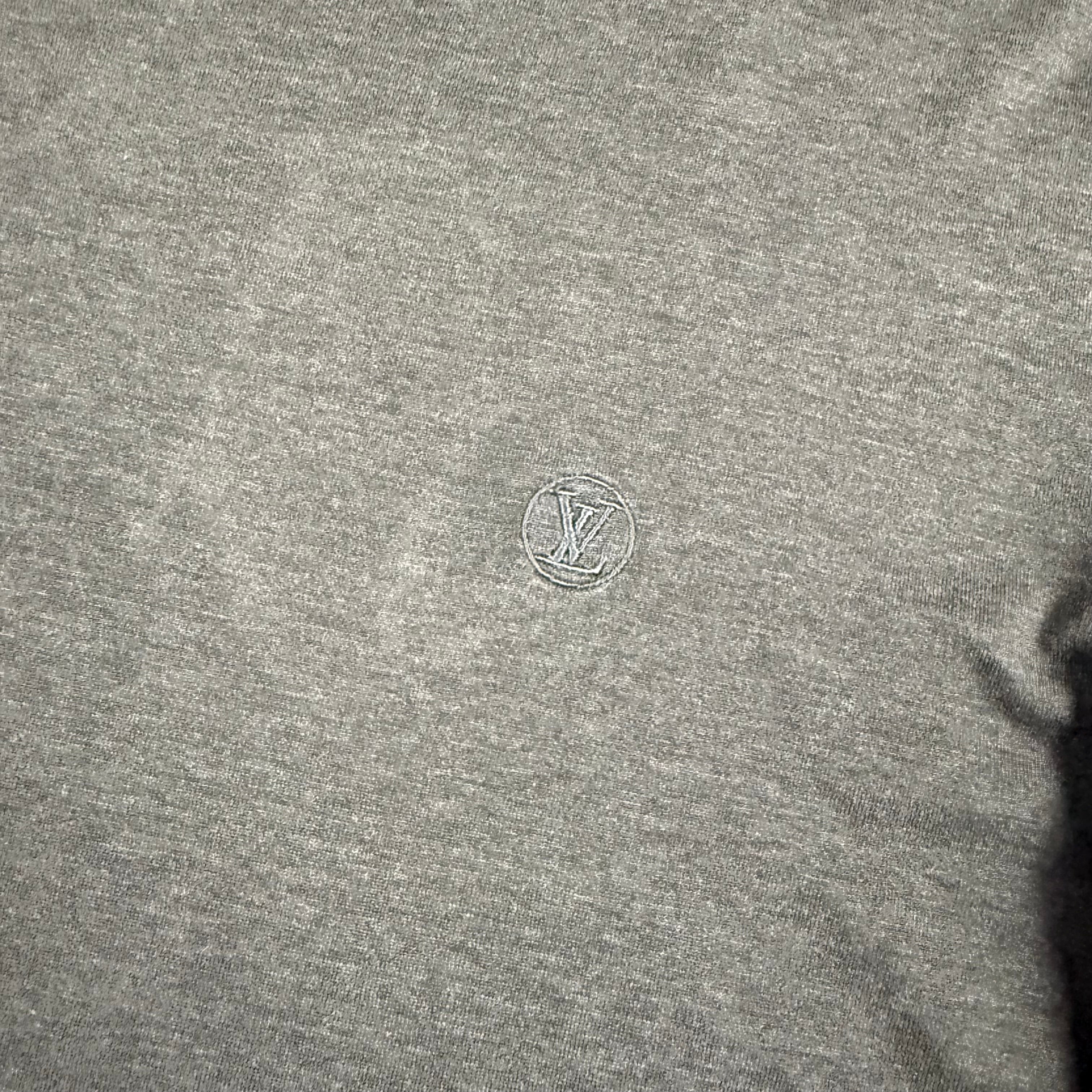 LOUIS VUITTON CLASSIC LOGO T-SHIRT GREY - (L)