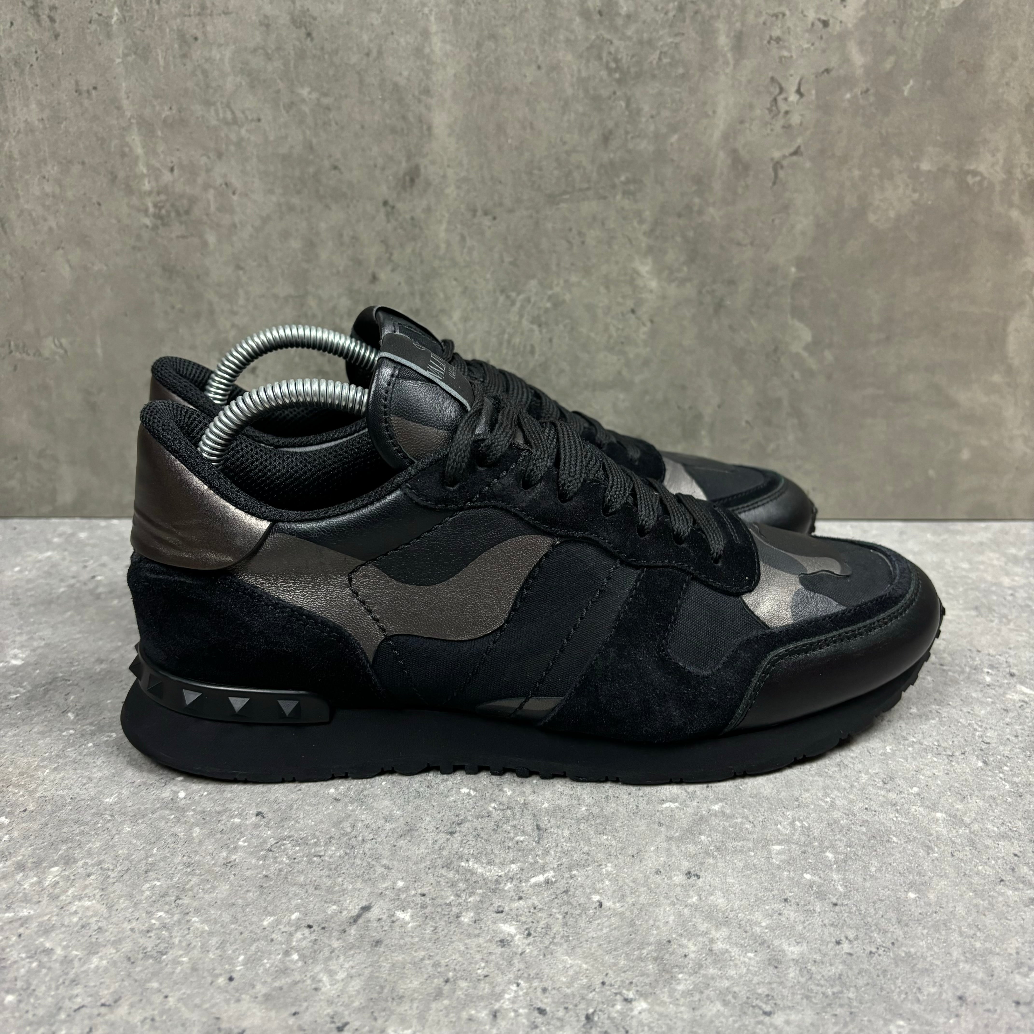 VALENTINO ROCKRUNNER - (EU40 / UK6)