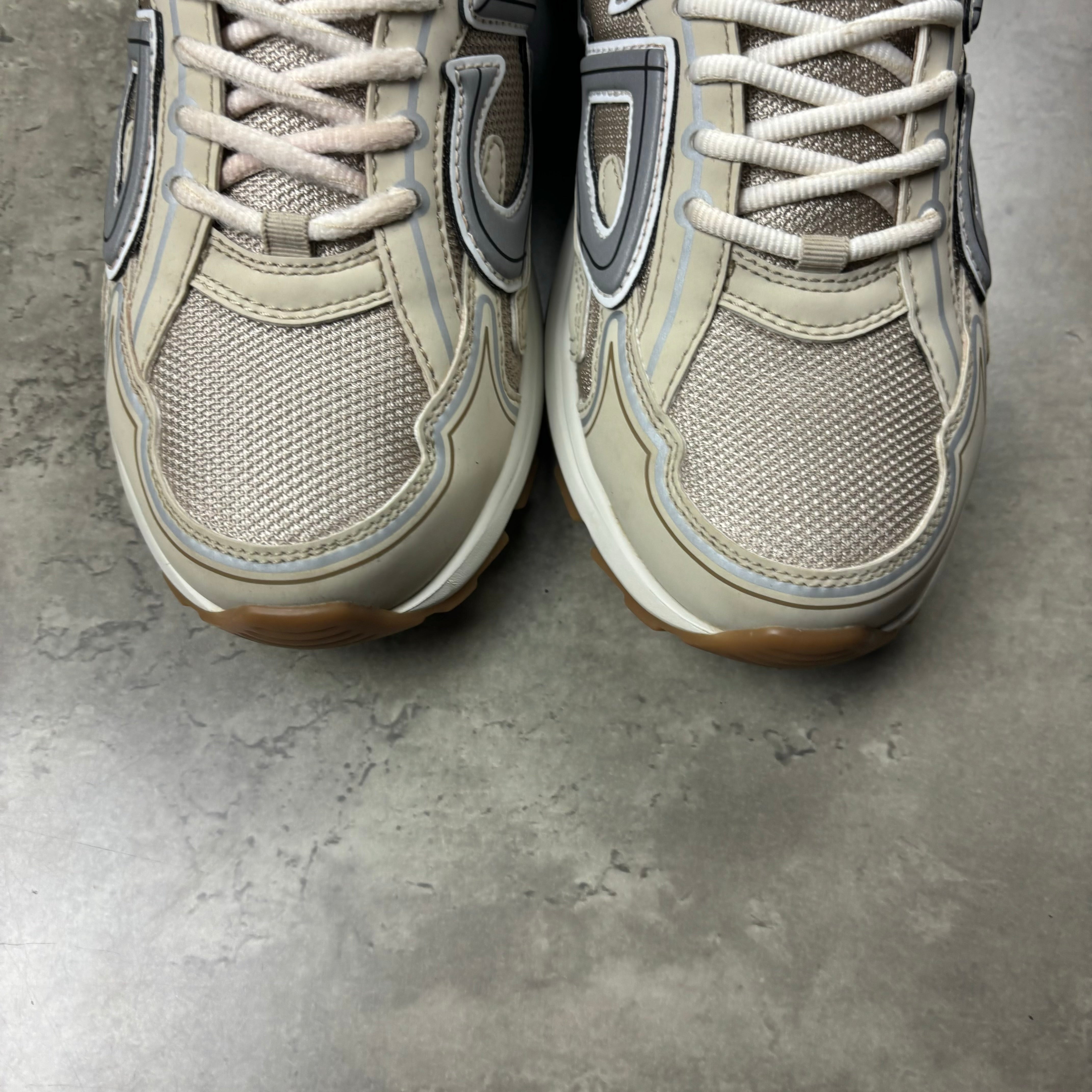 DIOR B30 BEIGE - (EU43 / UK 9)