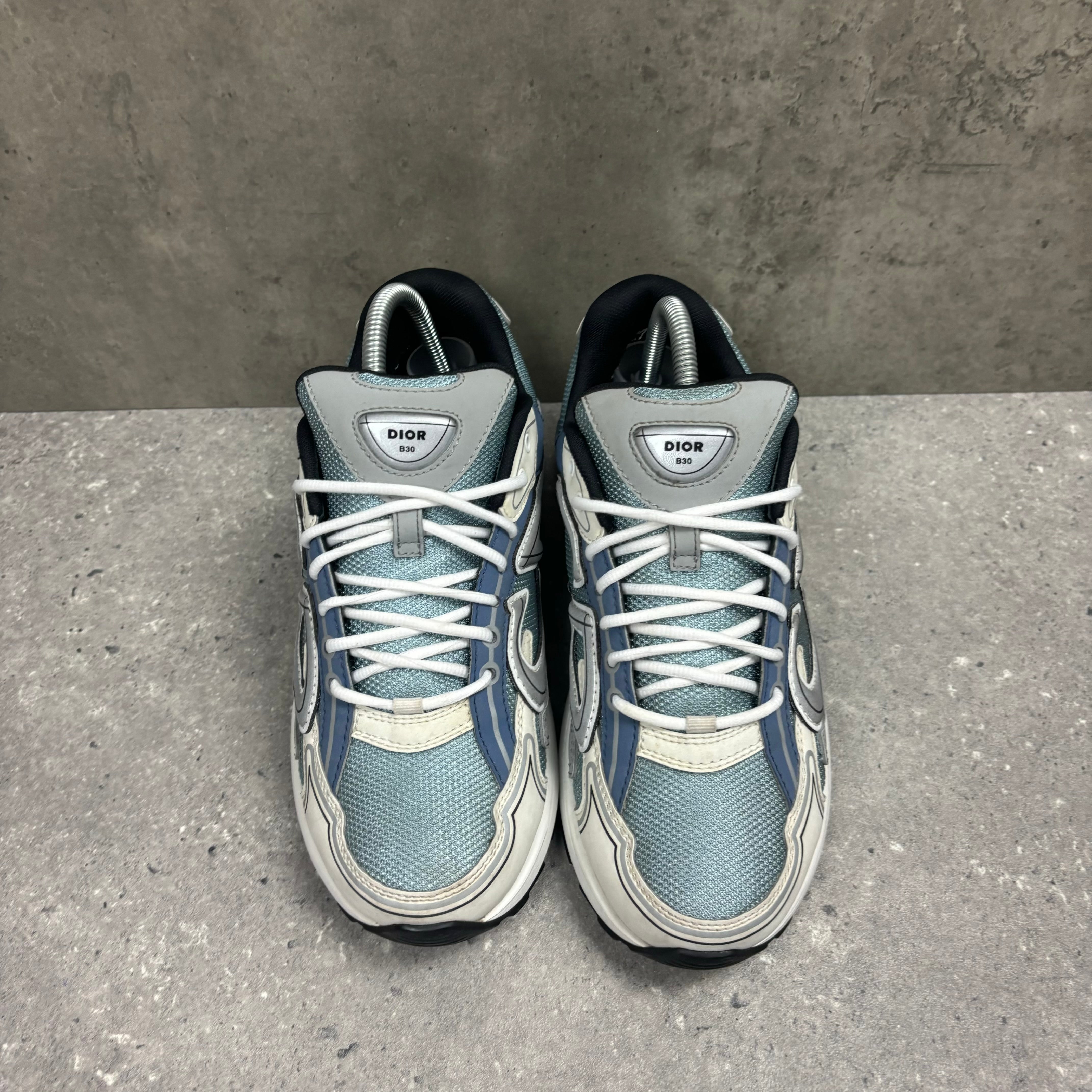DIOR B30 LIGHT BLUE - (EU 40 / UK 6)