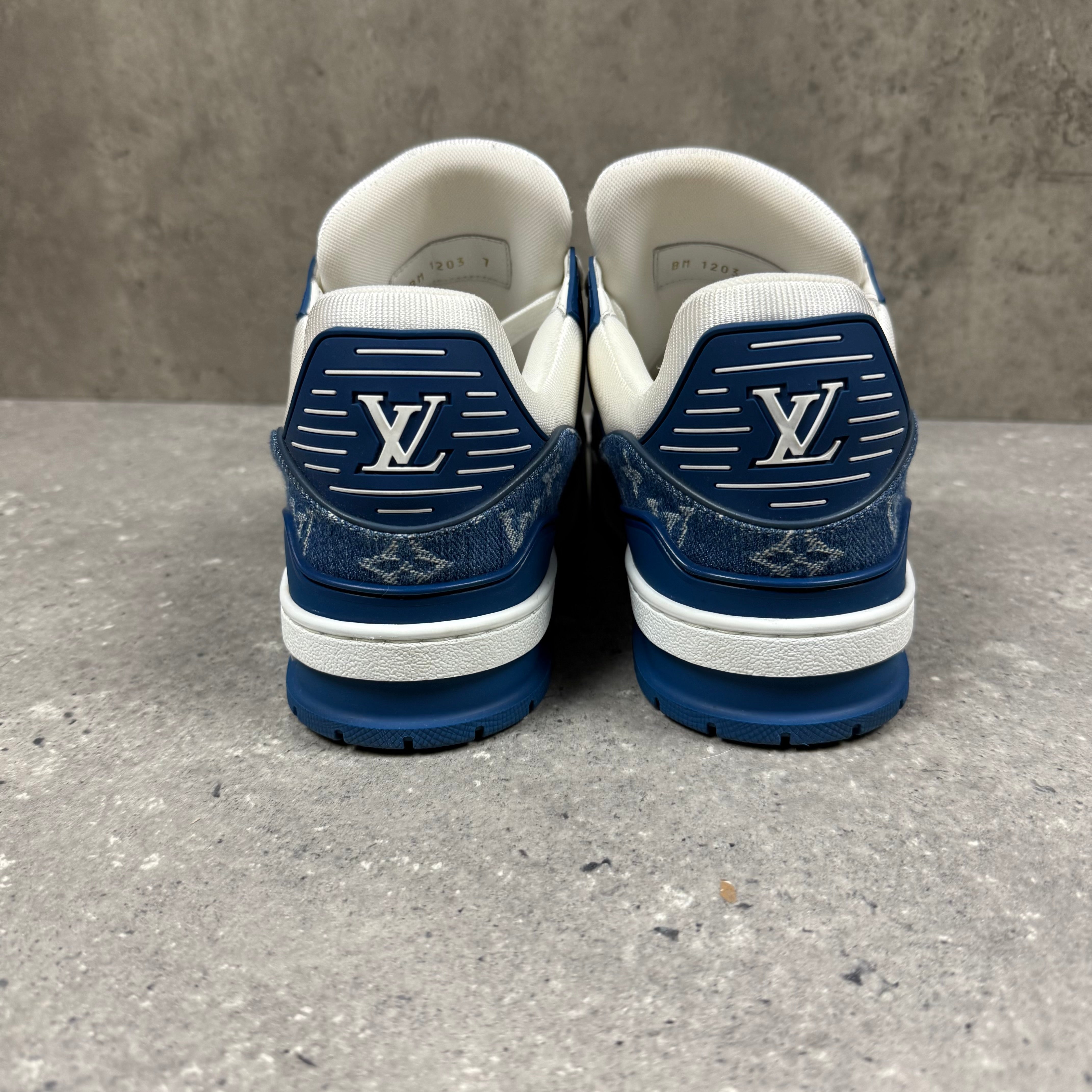 LOUIS VUITTON DENIMS BLUE - EU41 (FITS UK 8)
