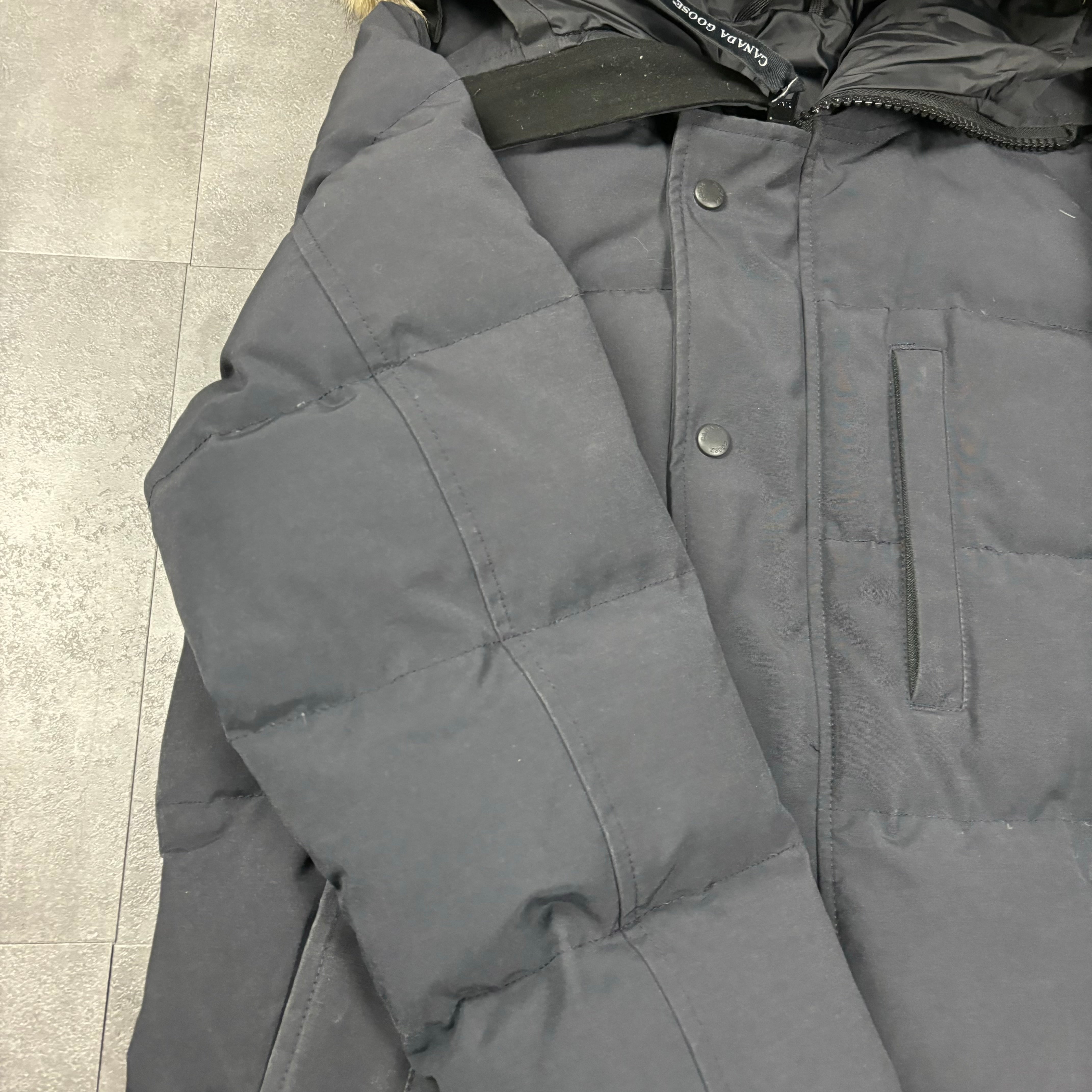 CANADA GOOSE CARSON PARKA - (M)