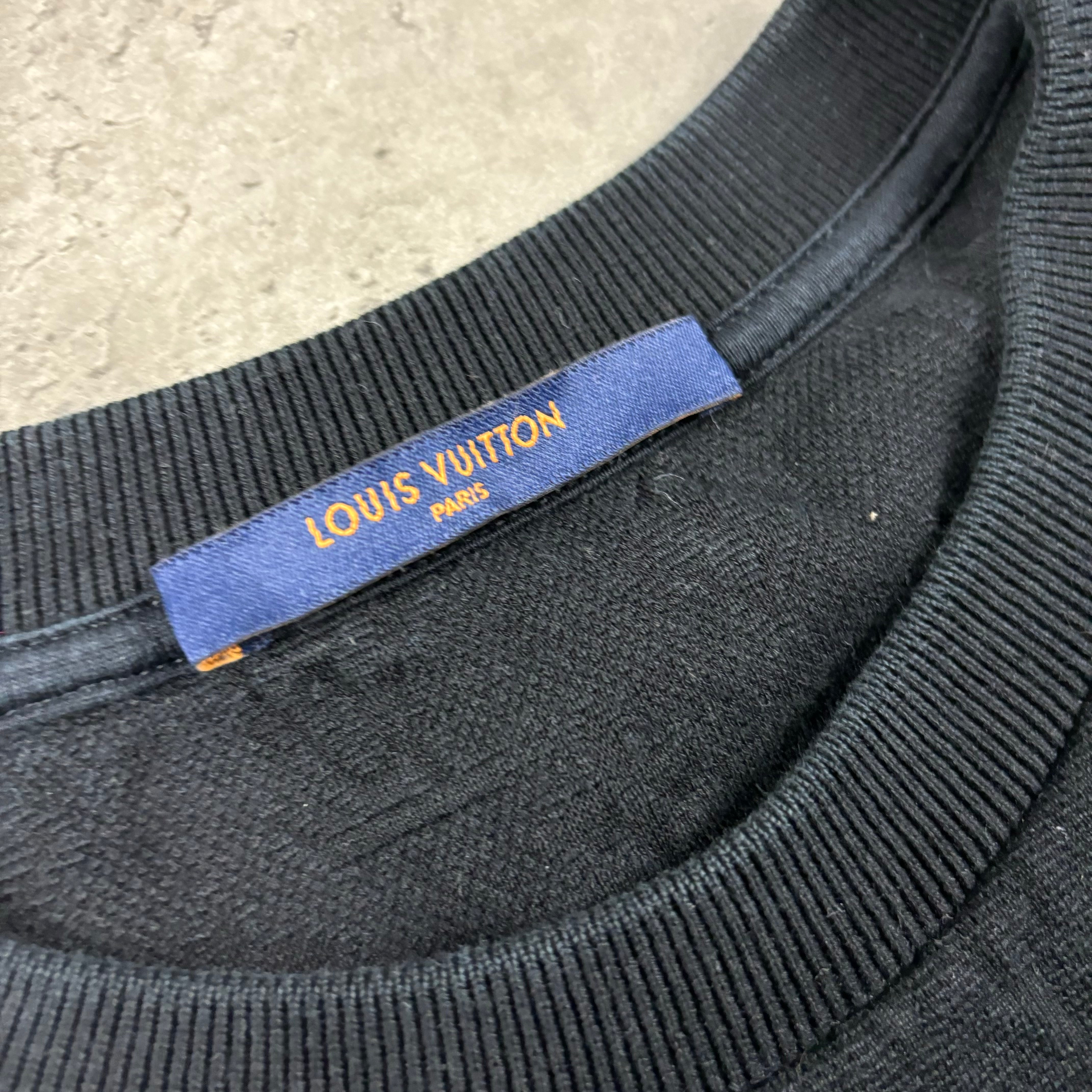 LOUIS VUITTON MONOGRAM T-SHIRT (M)