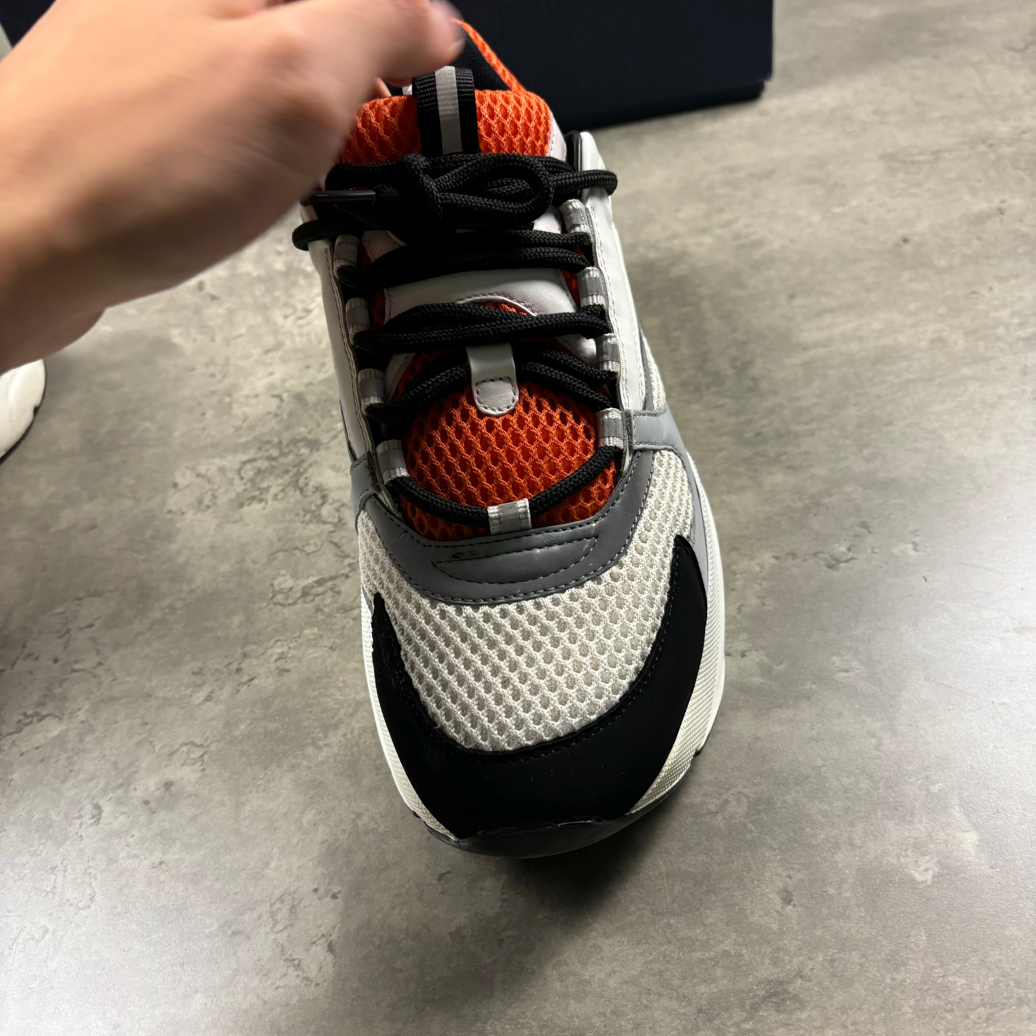 DIOR B22 ORANGE EU 41.5 (FITS UK 7.5)