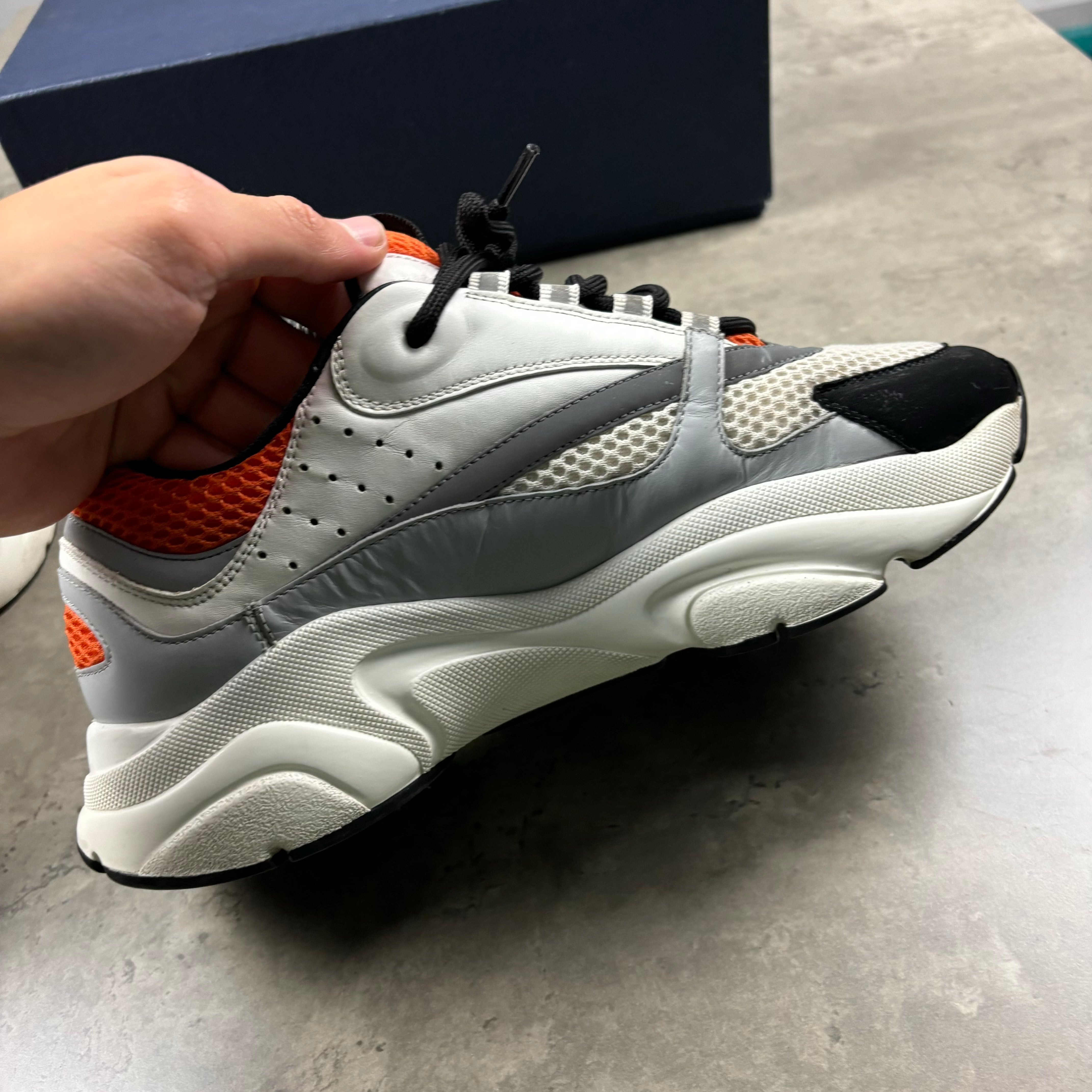 DIOR B22 ORANGE EU 41.5 (FITS UK 7.5)
