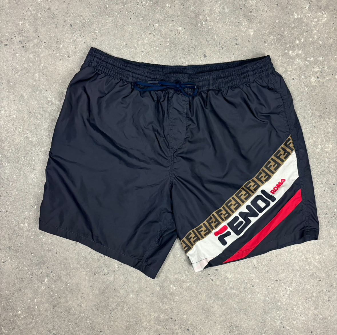 FENDI SWIM SHORTS (M)