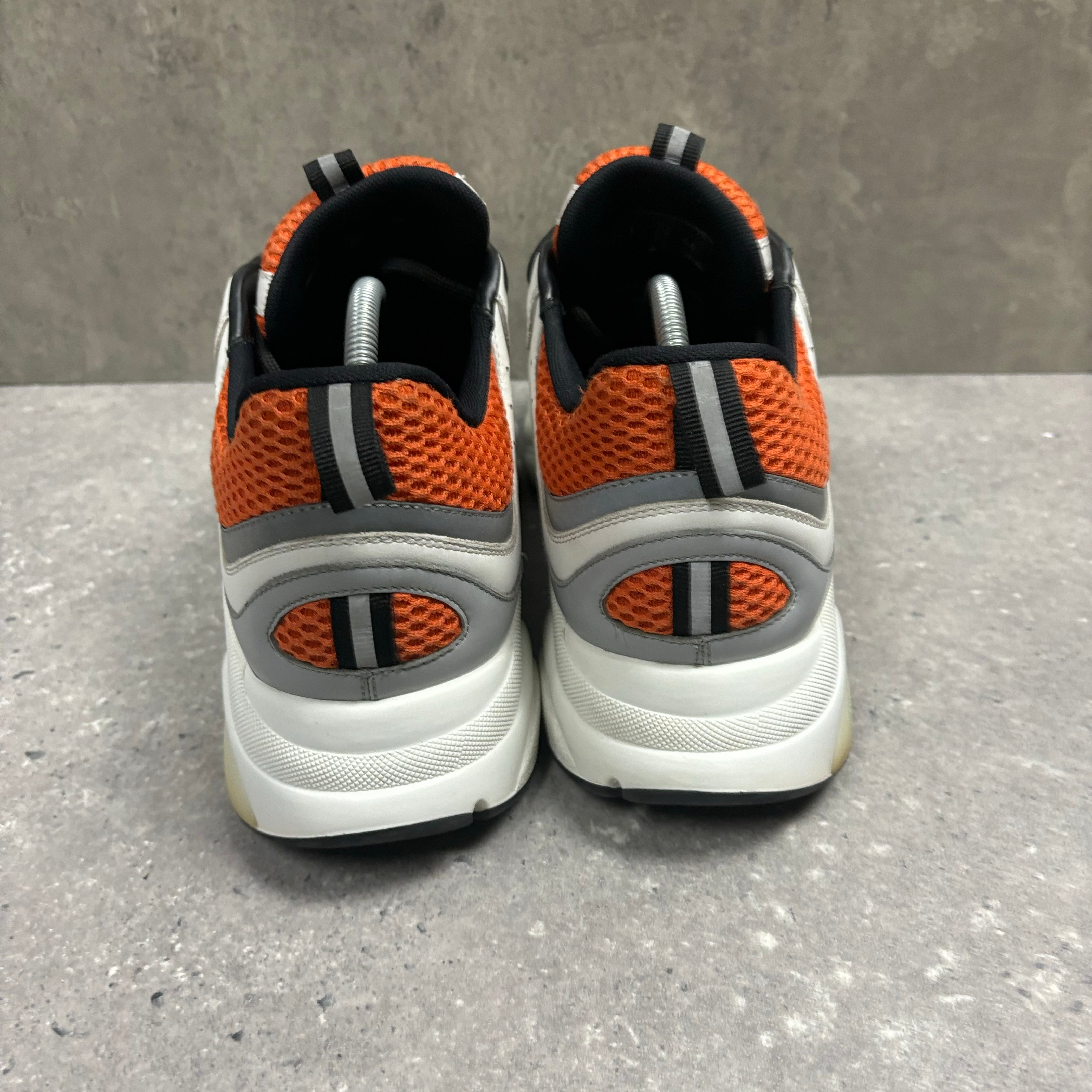 DIOR B22 ORANGE - (EU44 / UK10)