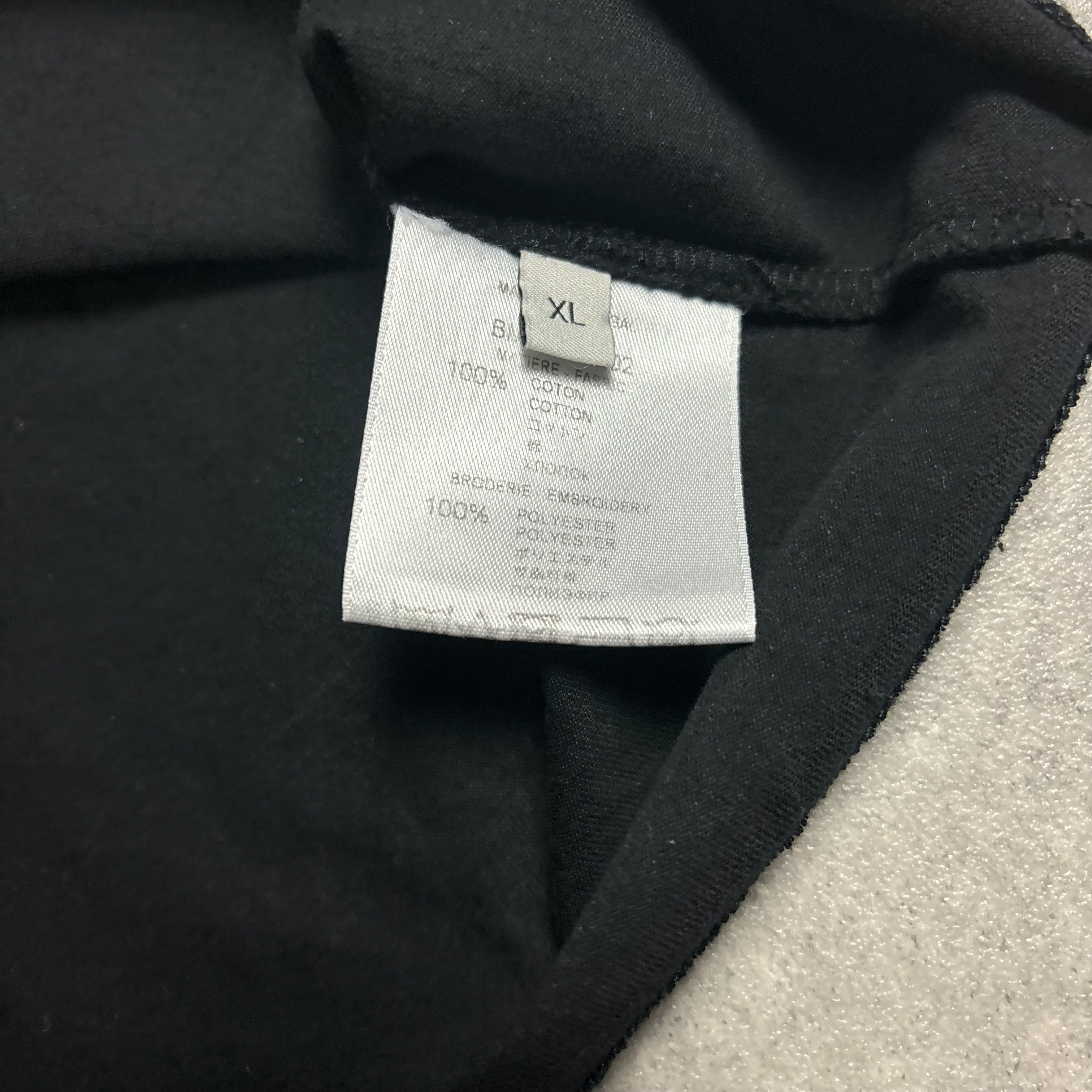 GIVENCHY T-SHIRT (FITS L)