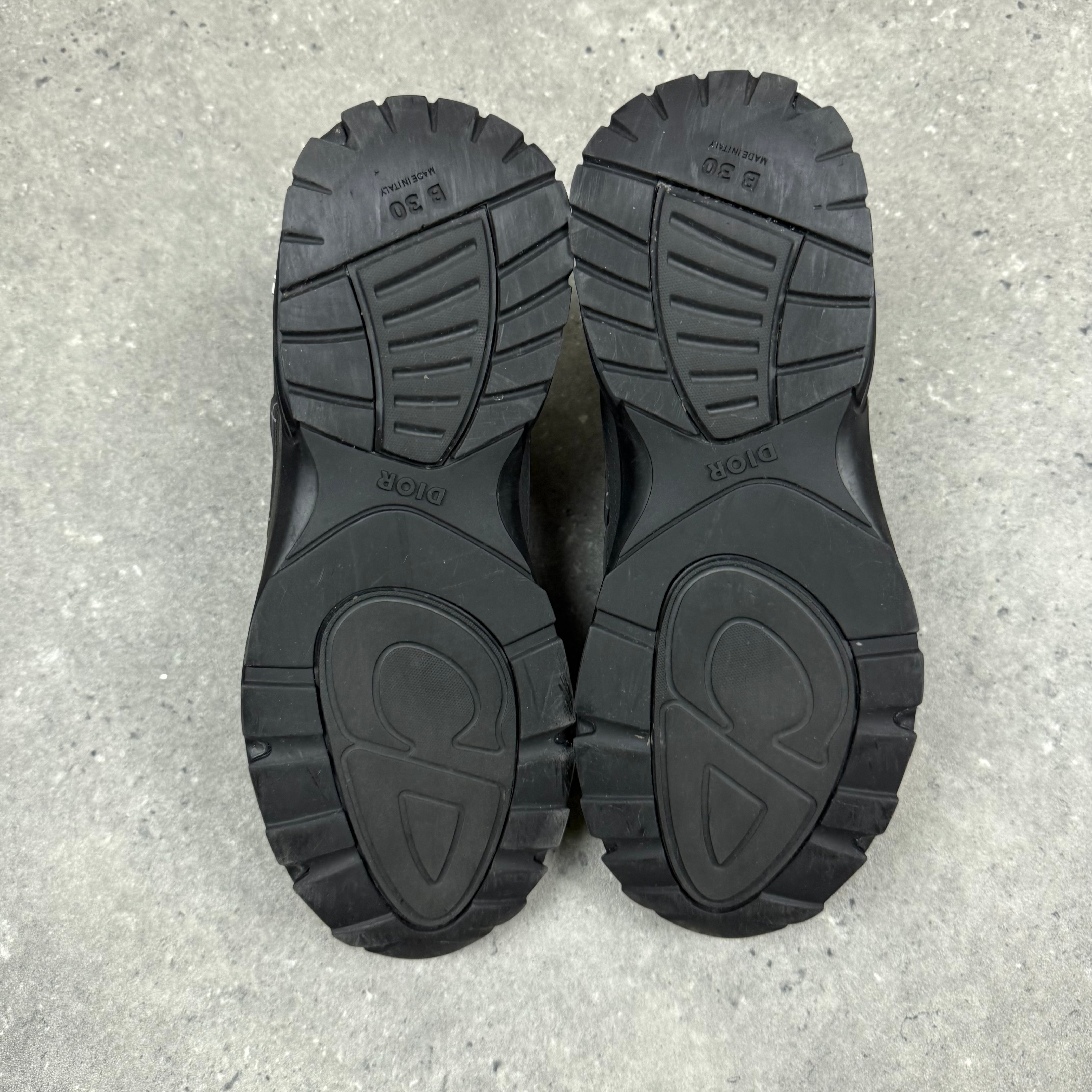 DIOR B30 BLACK - (EU 41 / UK 7)