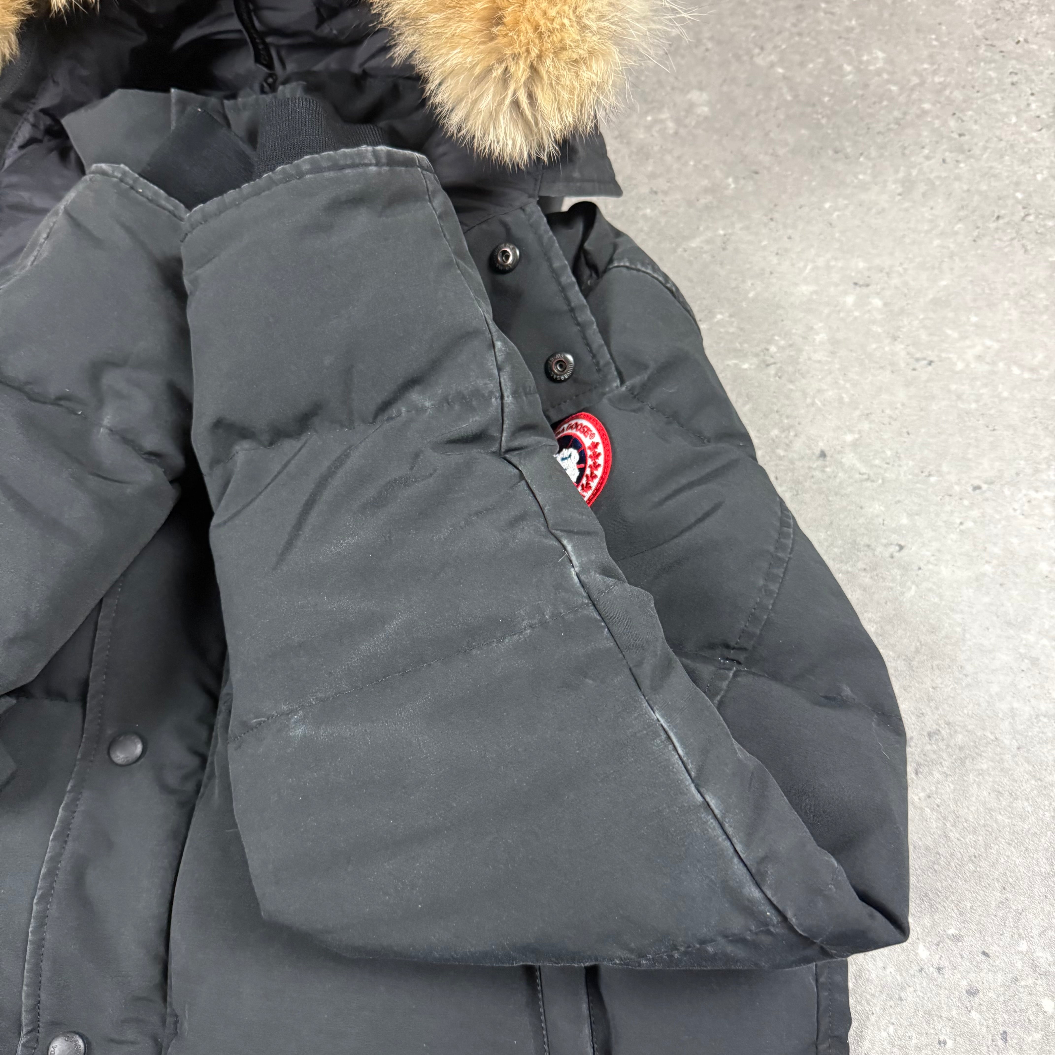 CANADA GOOSE WYNDHAM PARKA BLACK - (L)