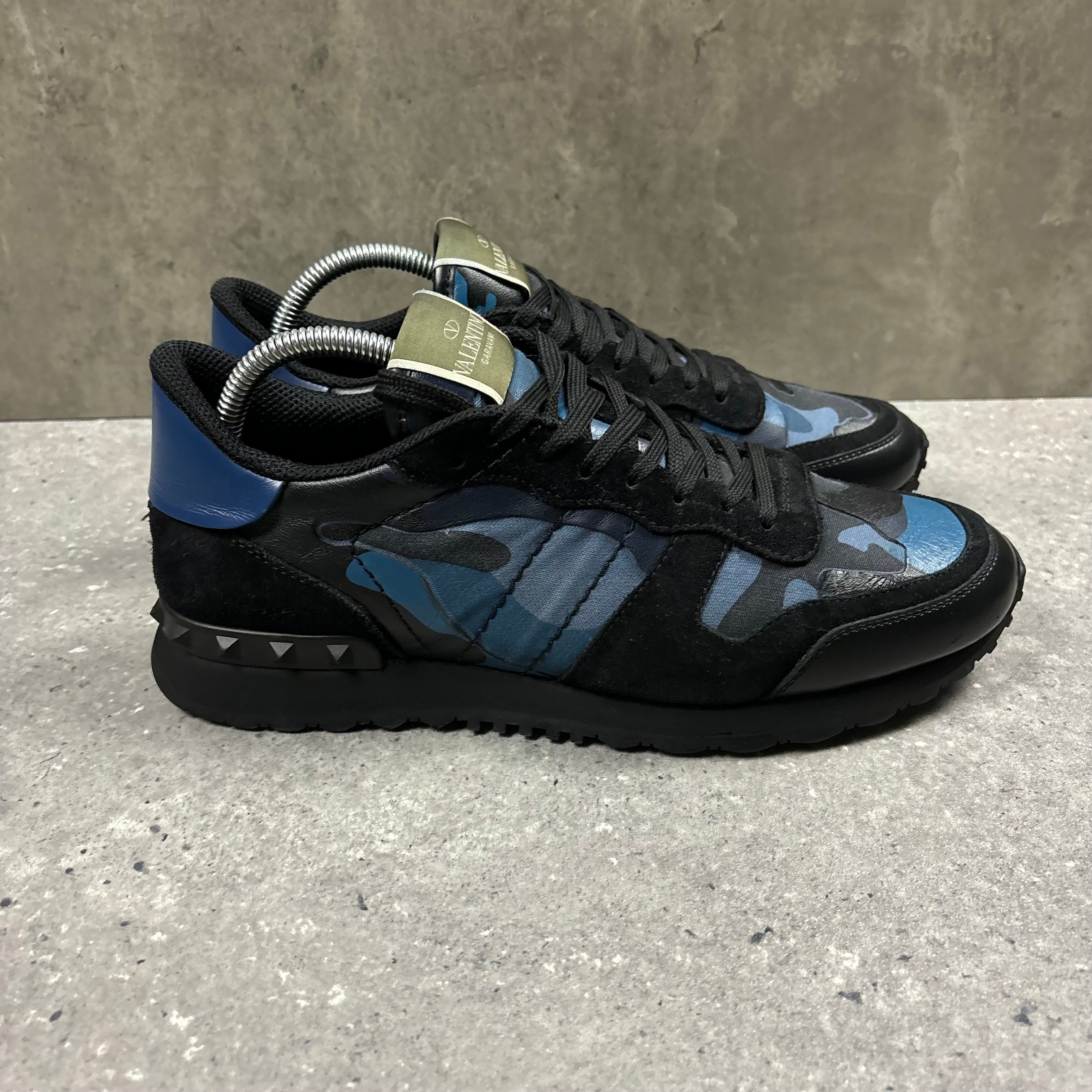 VALENTINO ROCKRUNNER - (EU 41 / UK 7)