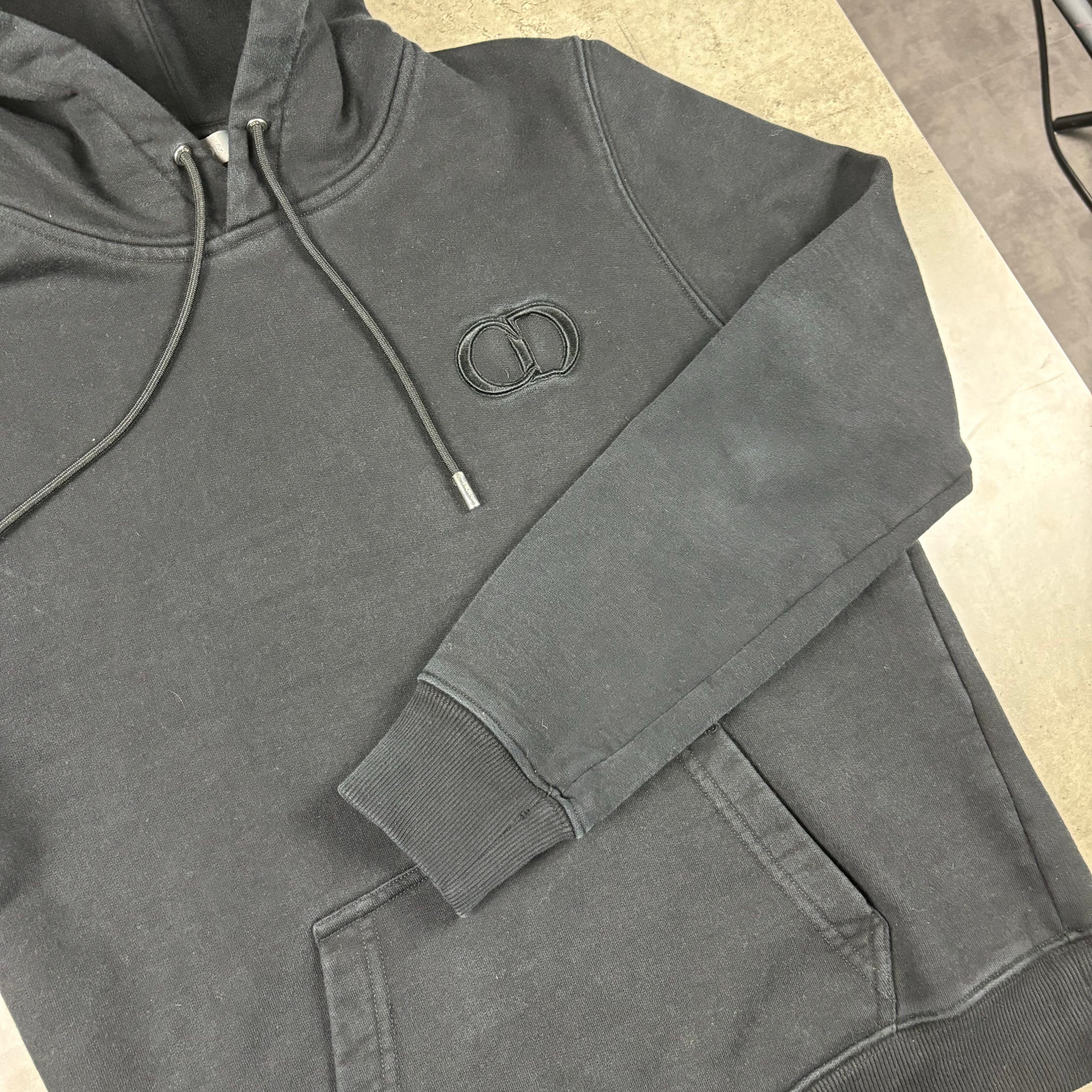DIOR CD ICON HOODIE (FITS XS/S)