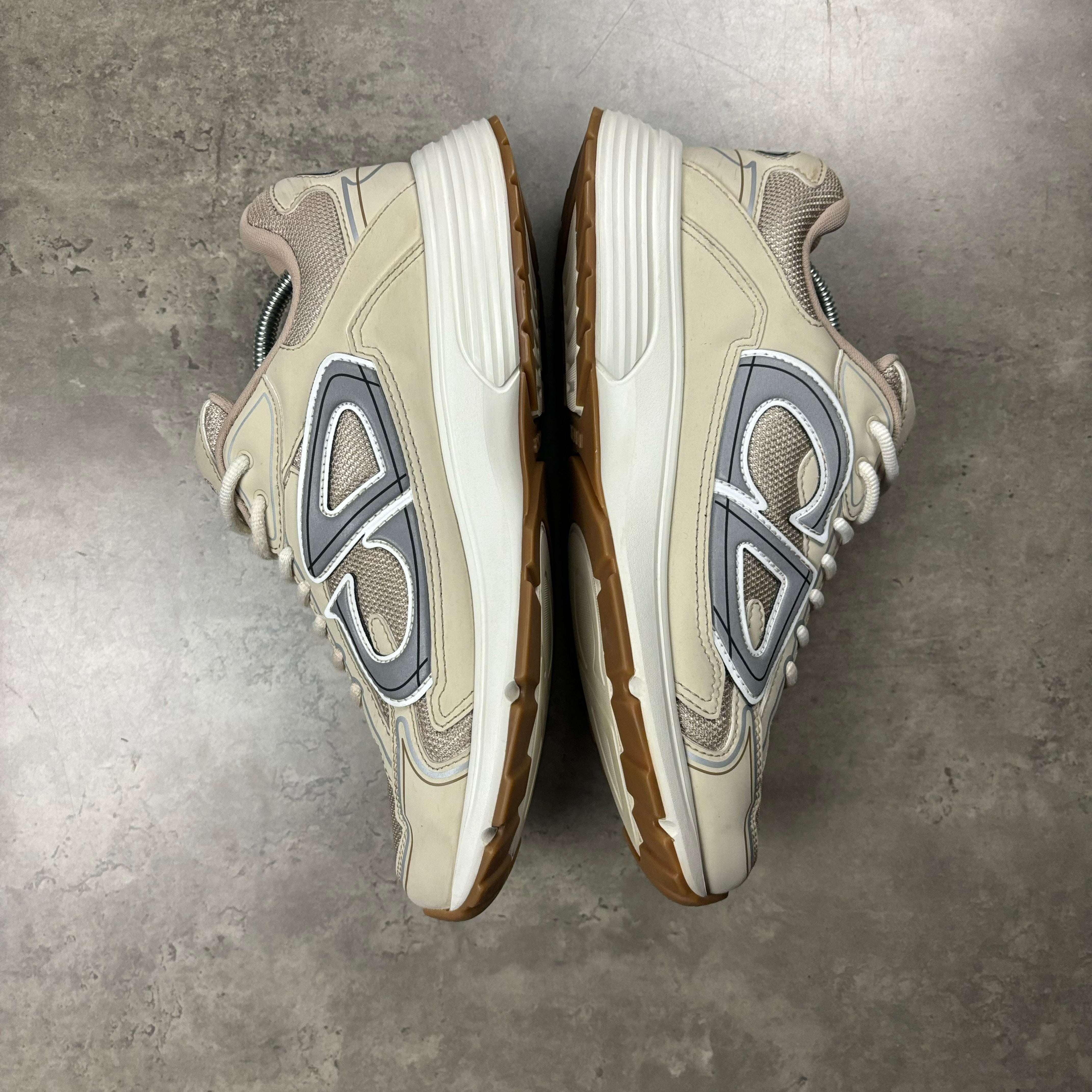 DIOR B30 BEIGE - (EU43 / UK 9)