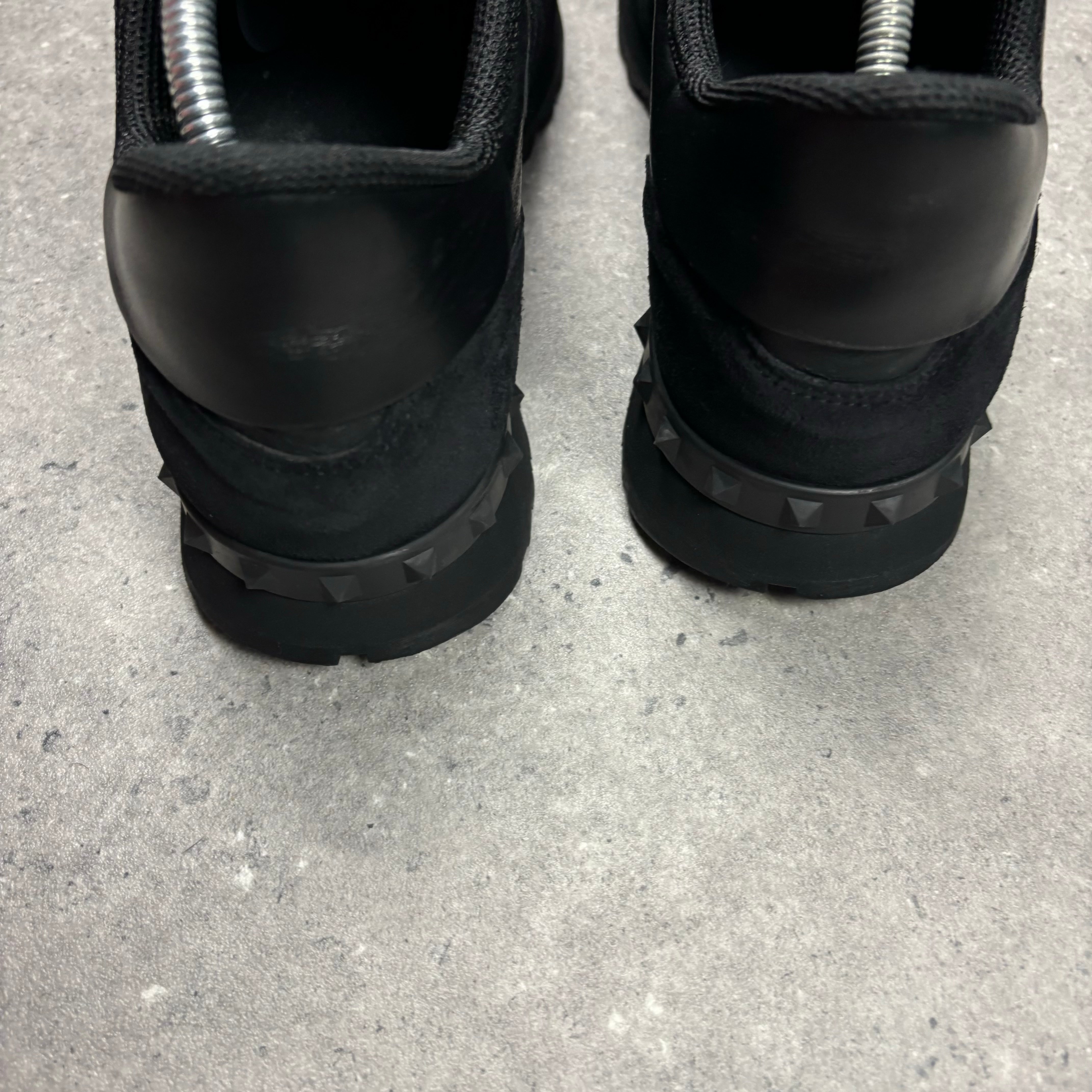 VALENTINO ROCKRUNNER - EU 44 / UK10