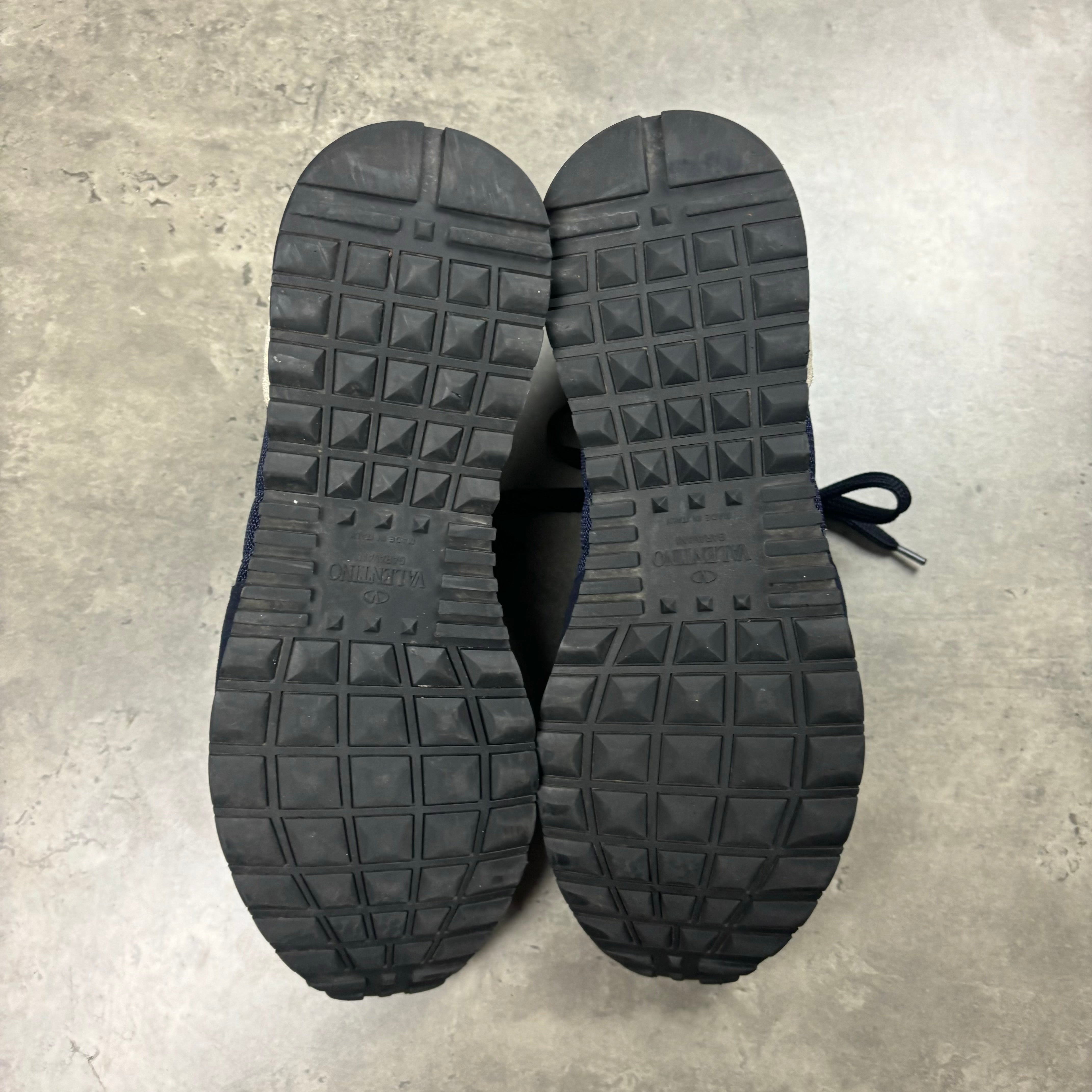 VALENTINO ROCKRUNNER - EU 41 / UK 7