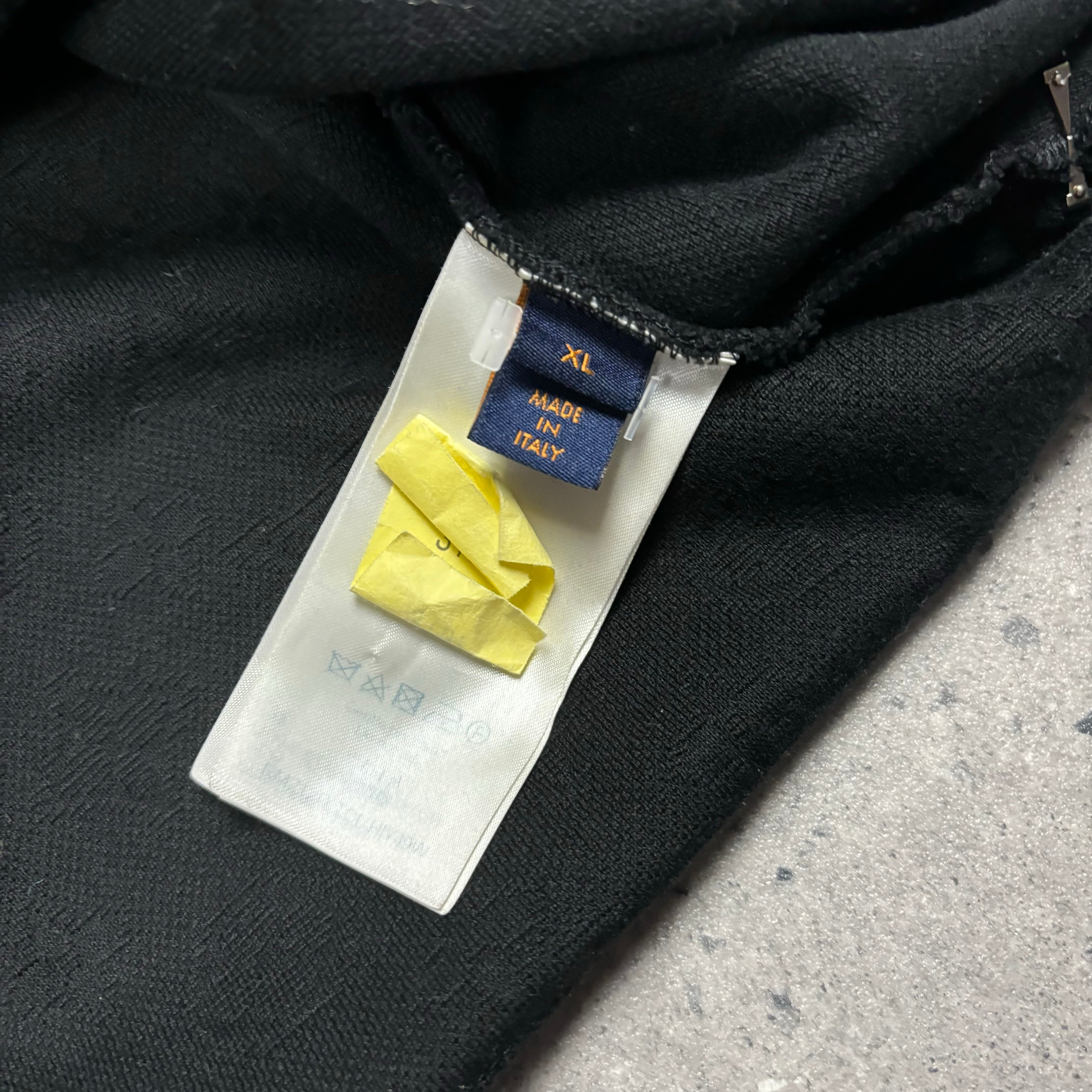LOUIS VUITTON MONOGRAM T-SHIRT (XL)