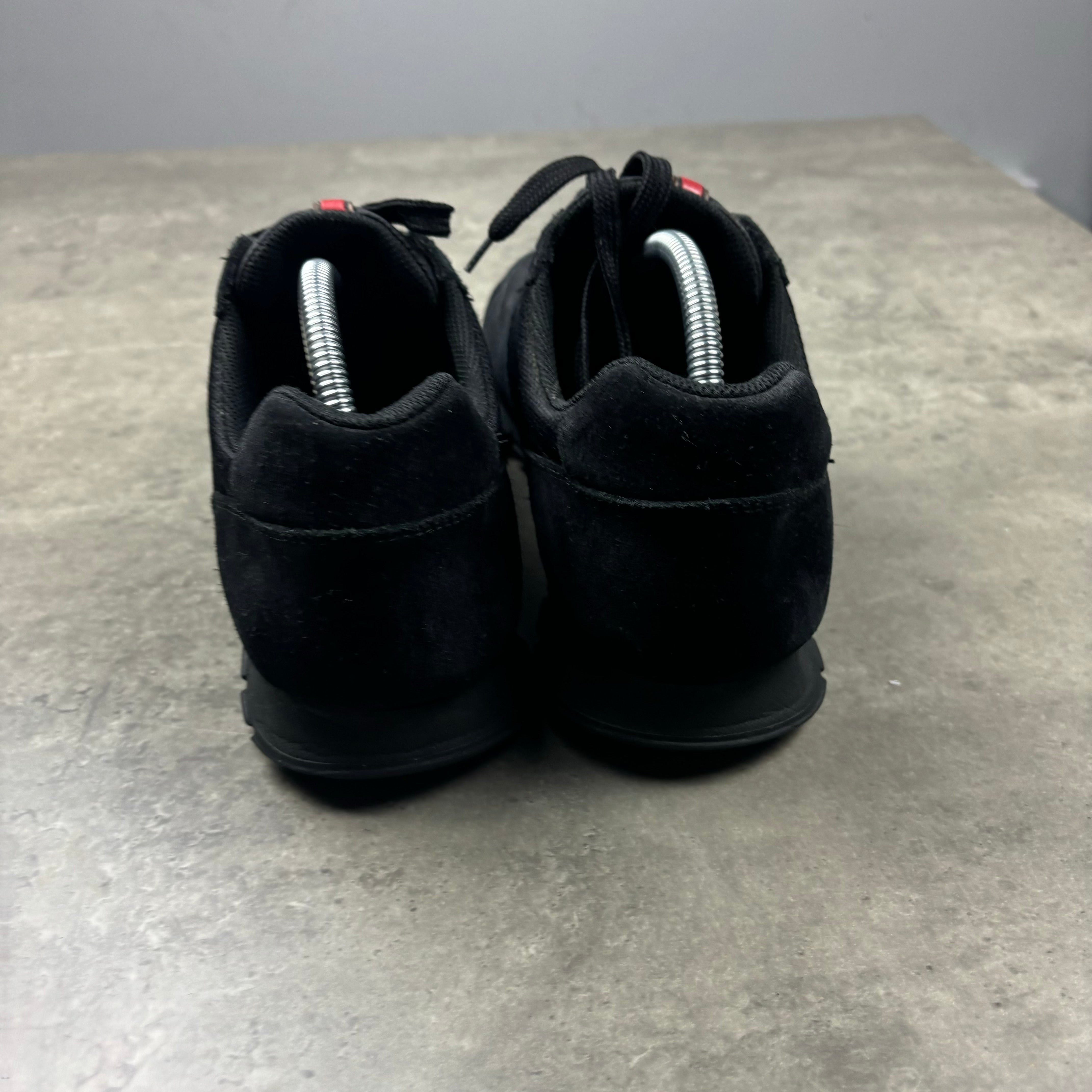 PRADA RUNNERS EU 42.5 (FITS UK 9)