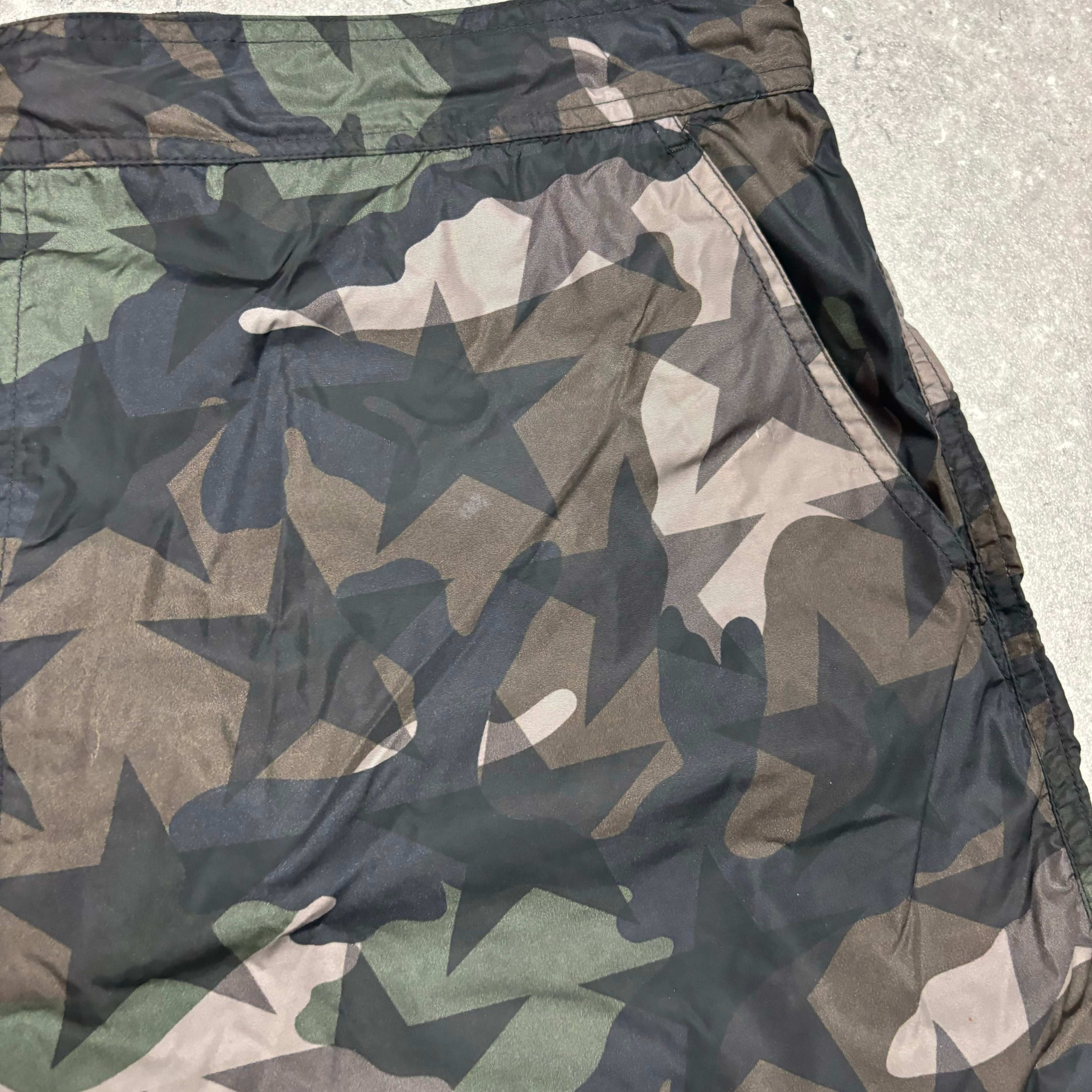 VLTN SWIM SHORTS - 48 (FITS S / M)