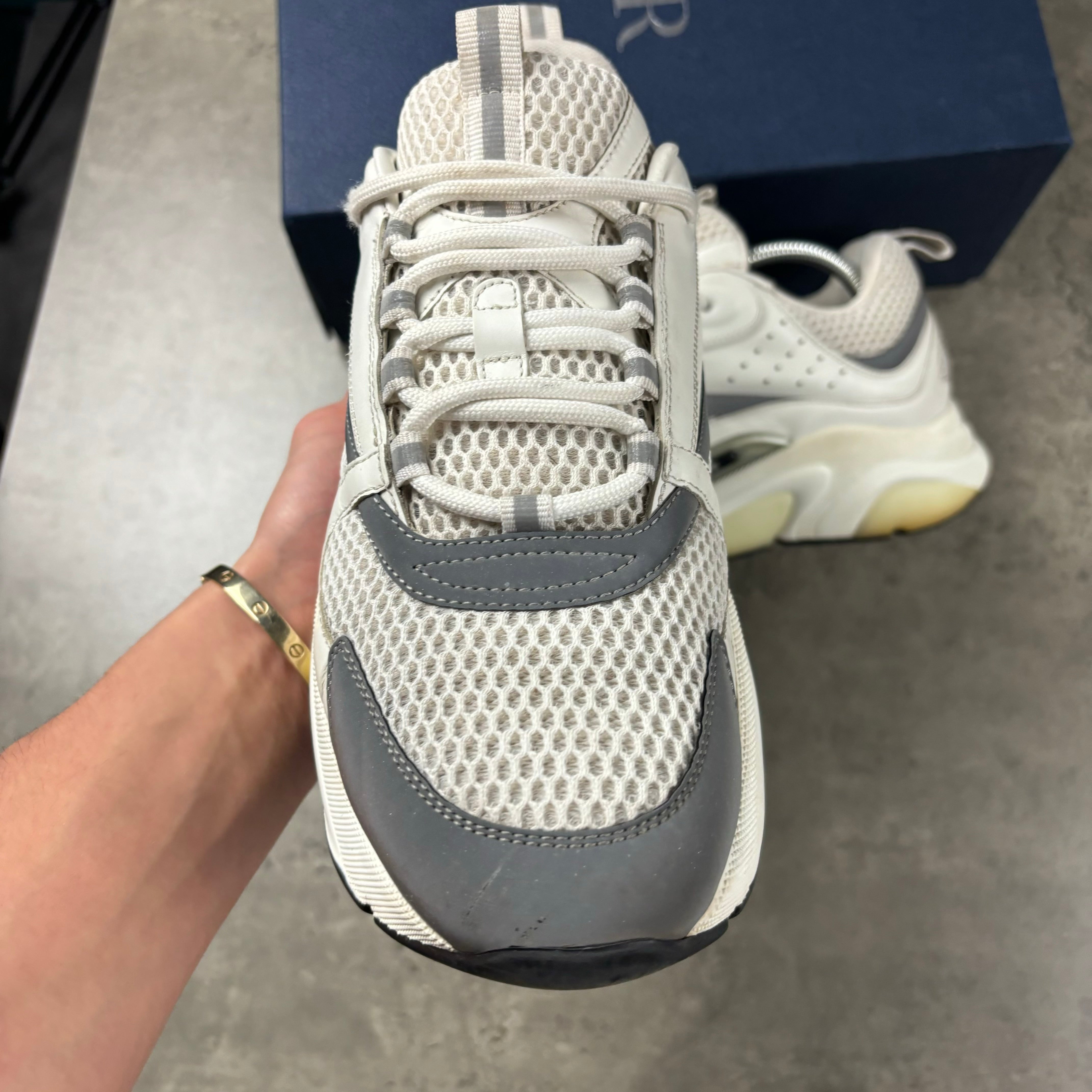 DIOR B22 WHITE EU 43 (FITS UK 9)