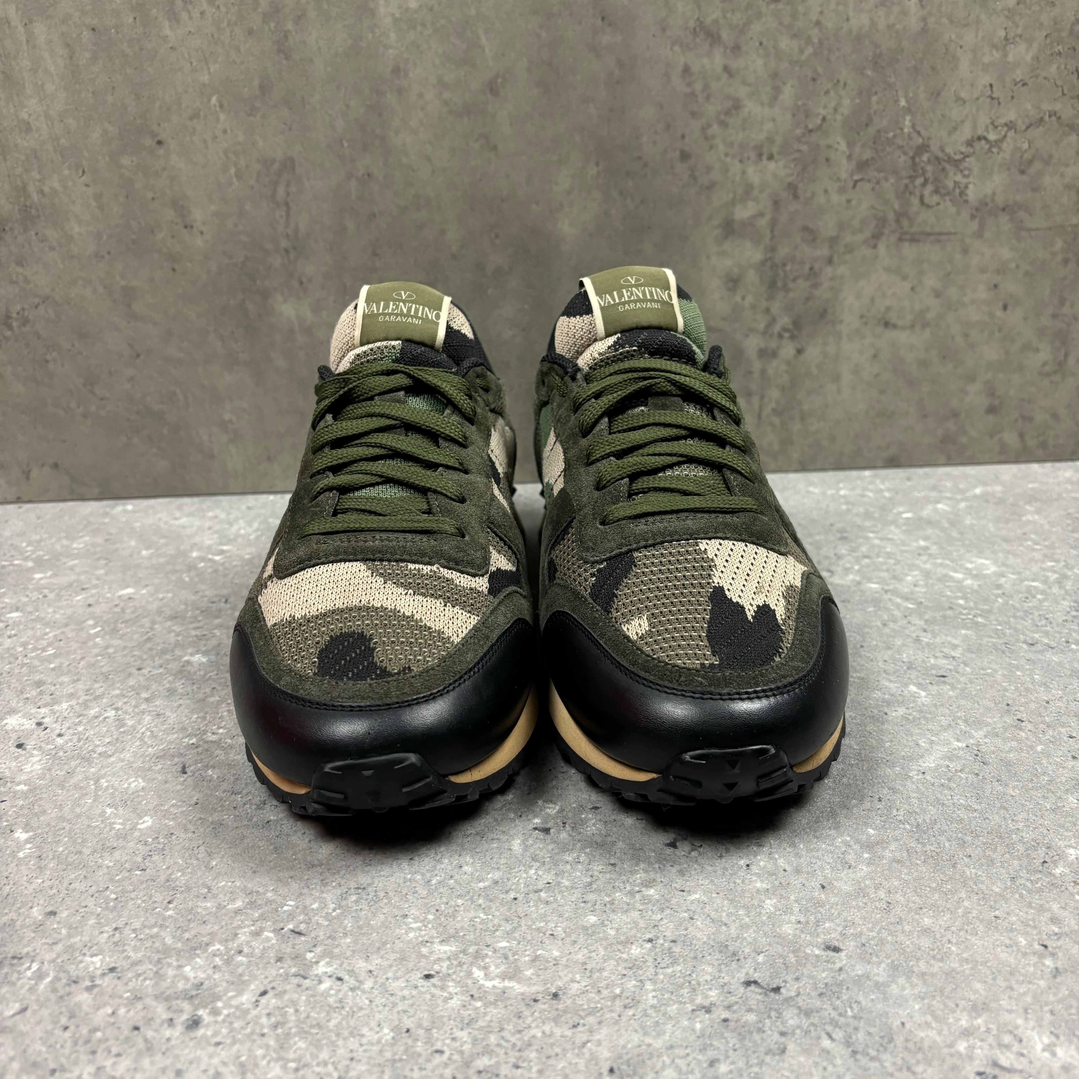 VALENTINO ROCKRUNNER KHAKI - (EU42 / UK8)