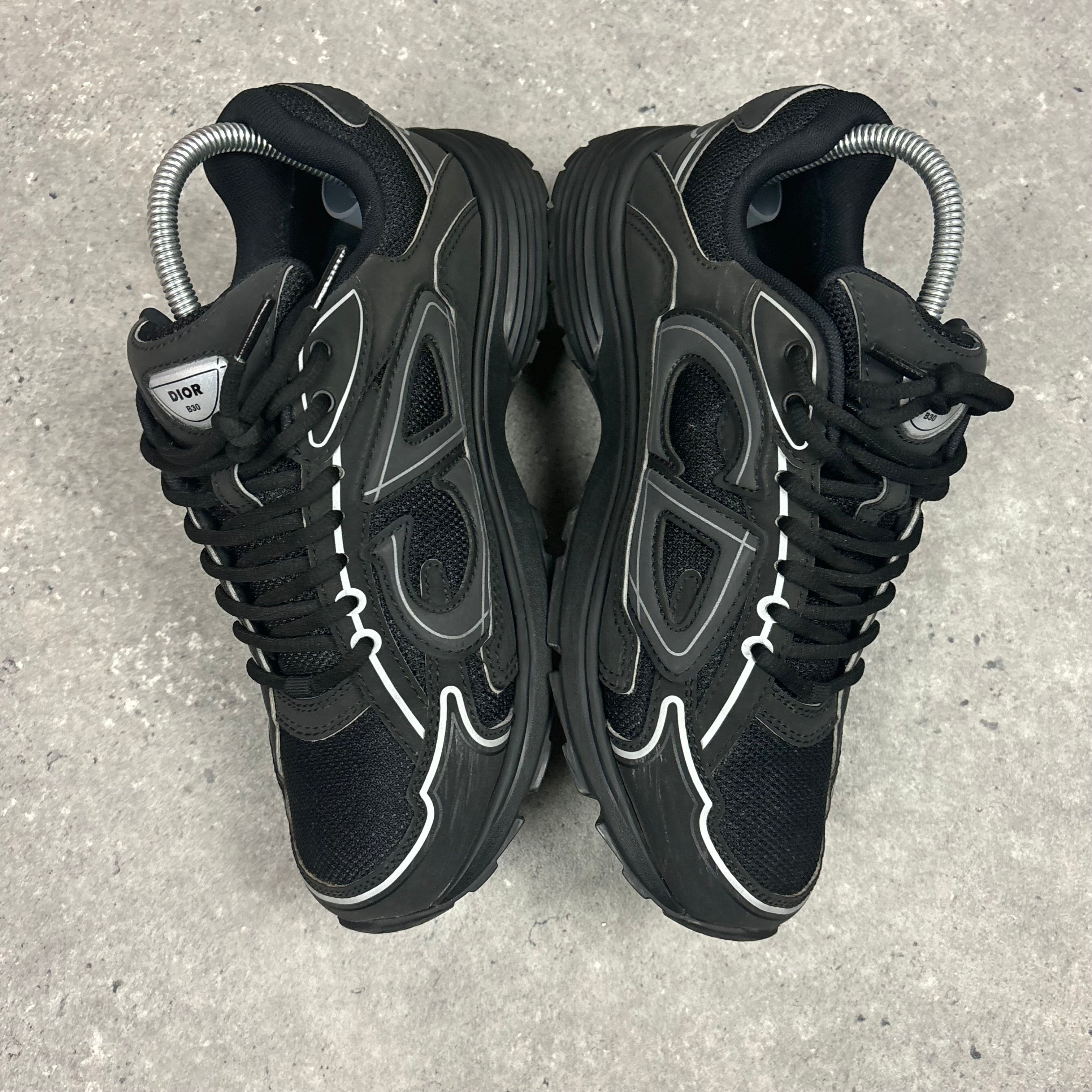 DIOR B30 BLACK - (EU 40 / UK 6)
